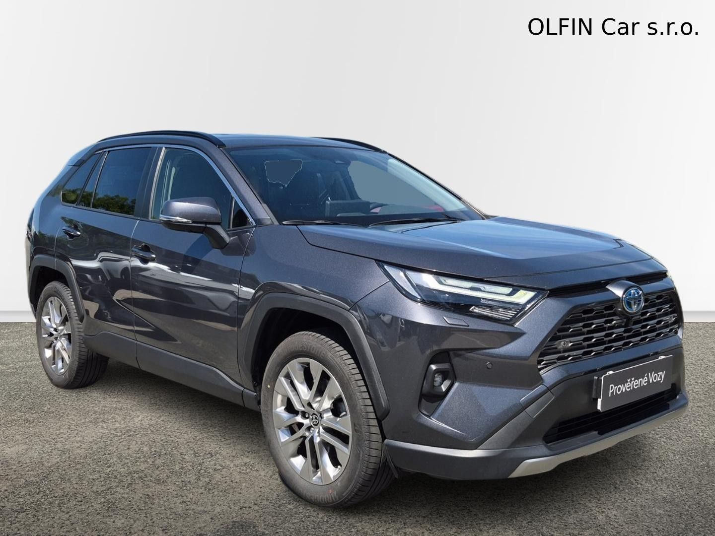 Toyota Rav4, Executive 2,5 Hybrid e-CVT 4WD - fotka 4