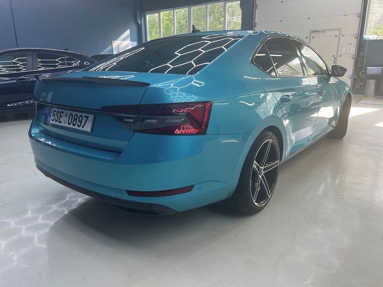 Škoda Superb, 2.0 TDI 140kW, facelift L&K - fotka 6