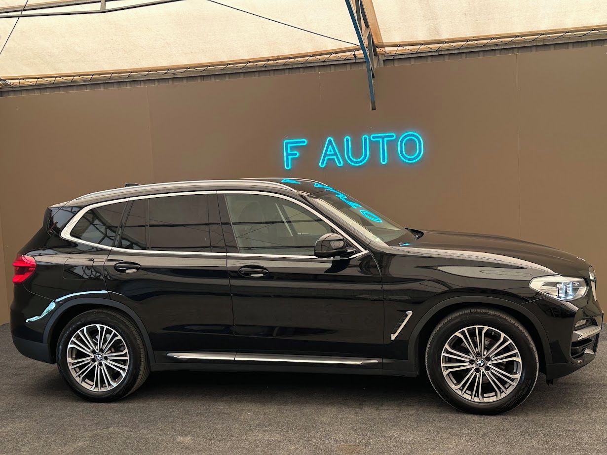 BMW X3, xDrive 20 d Luxury Line 2.0 14 - fotka 2