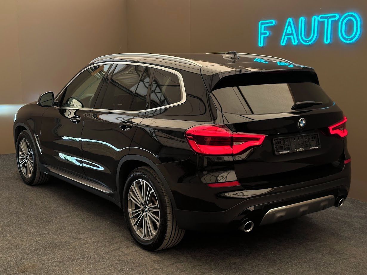 BMW X3, xDrive 20 d Luxury Line 2.0 14 - fotka 4
