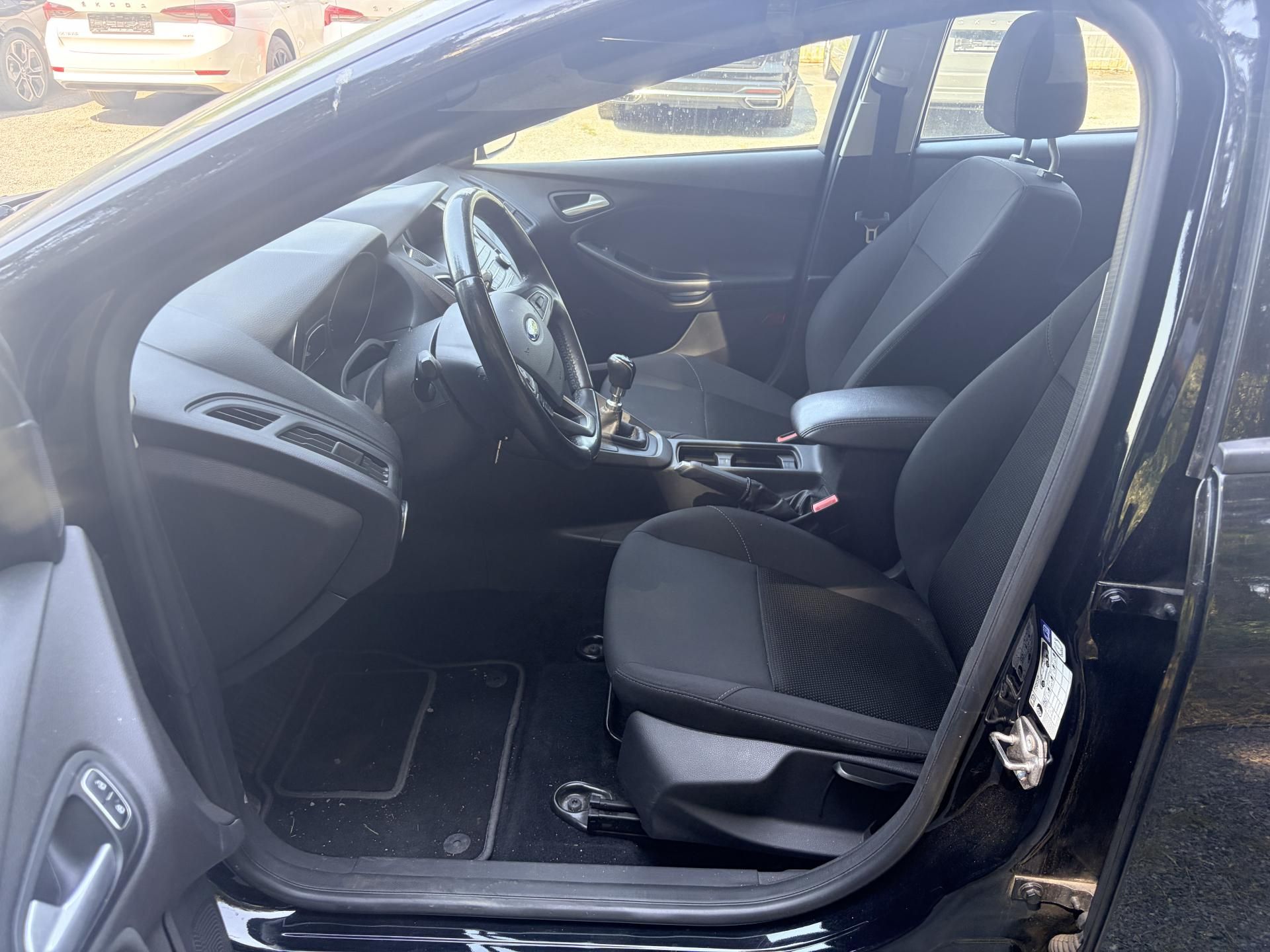 Ford Focus, 1.0 EcoBoost - fotka 6
