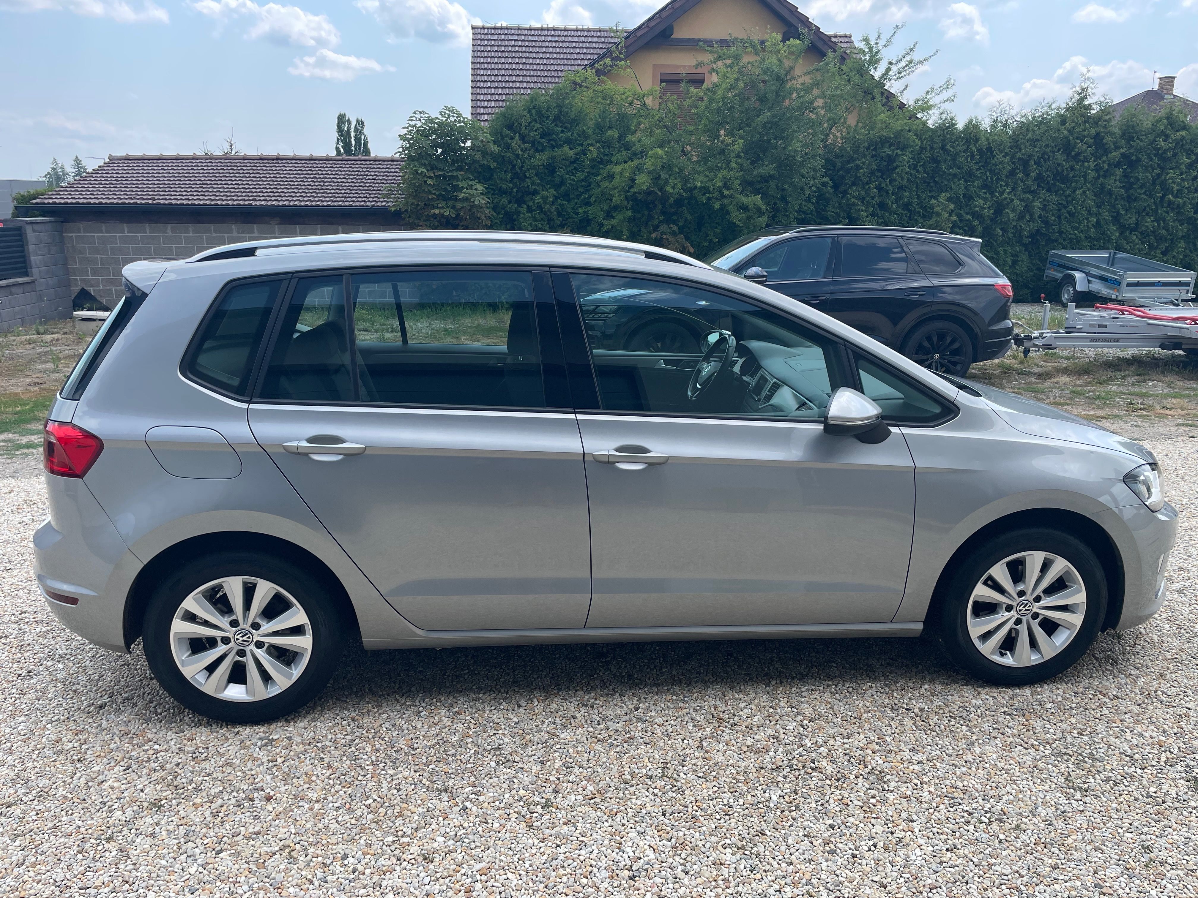 Volkswagen Golf Sportsvan, 1,2 TSI 81KW COMFORTLINE - fotka 6