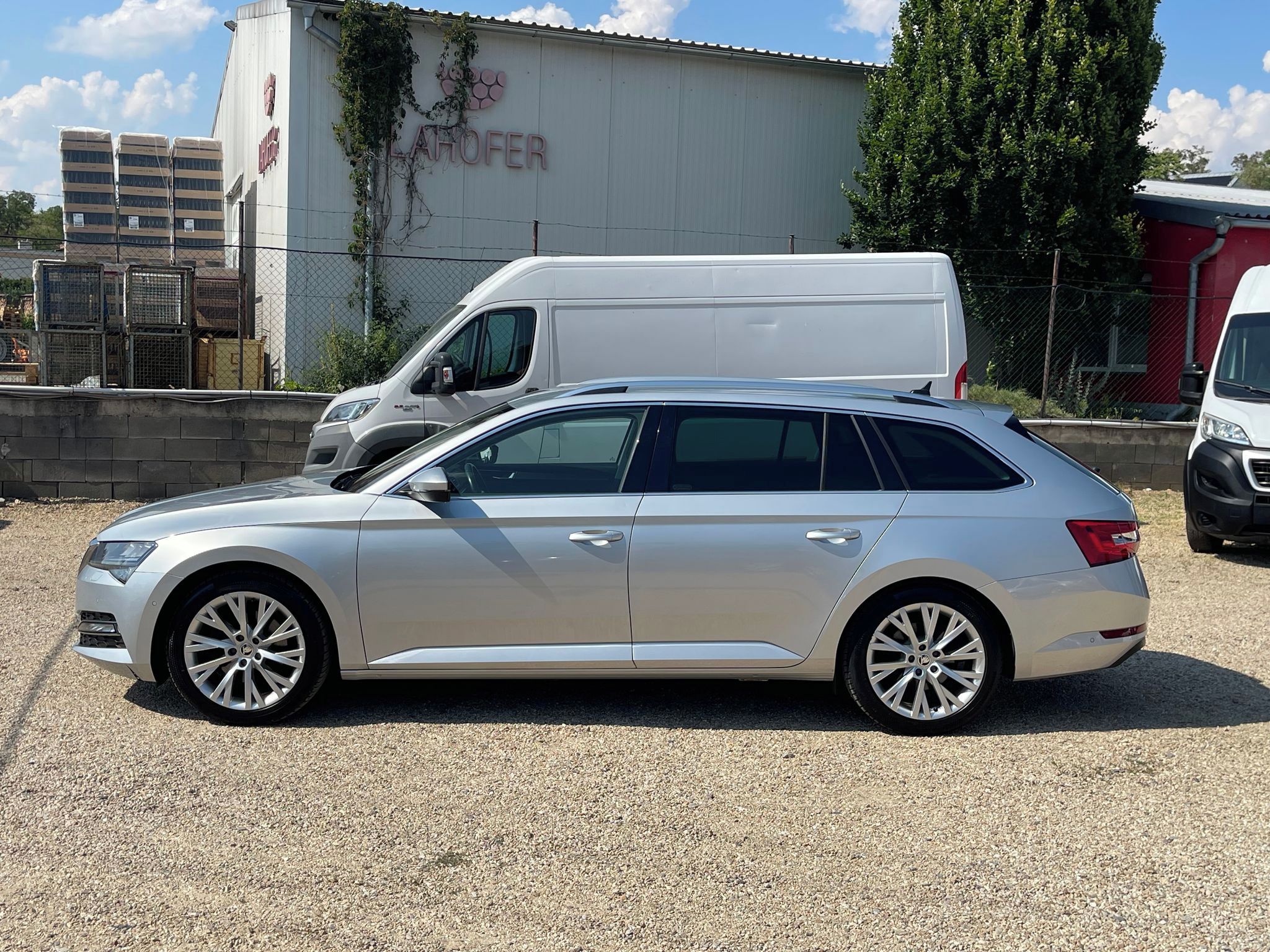 Škoda Superb, STYLE 2.0TDi 147kW*4x4* - fotka 2
