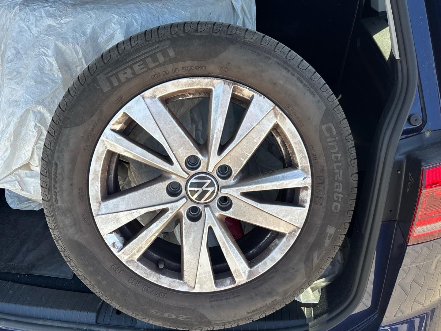 Volkswagen Touran, 1.5 TSI / 110 kW Maraton Editi - fotka 5