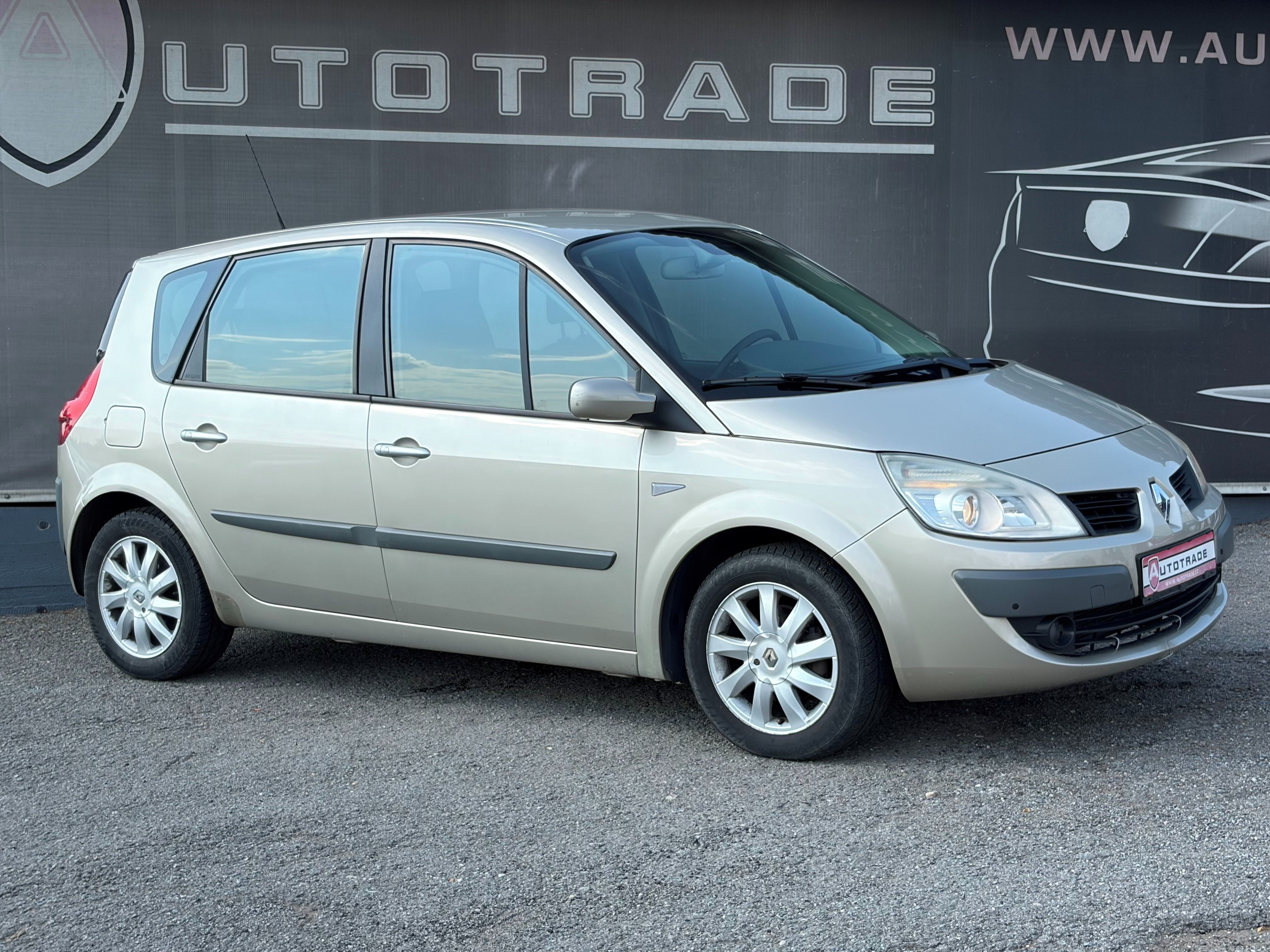 Renault Scénic, 1.6i 16V 82kW, Po Servisu - fotka 6