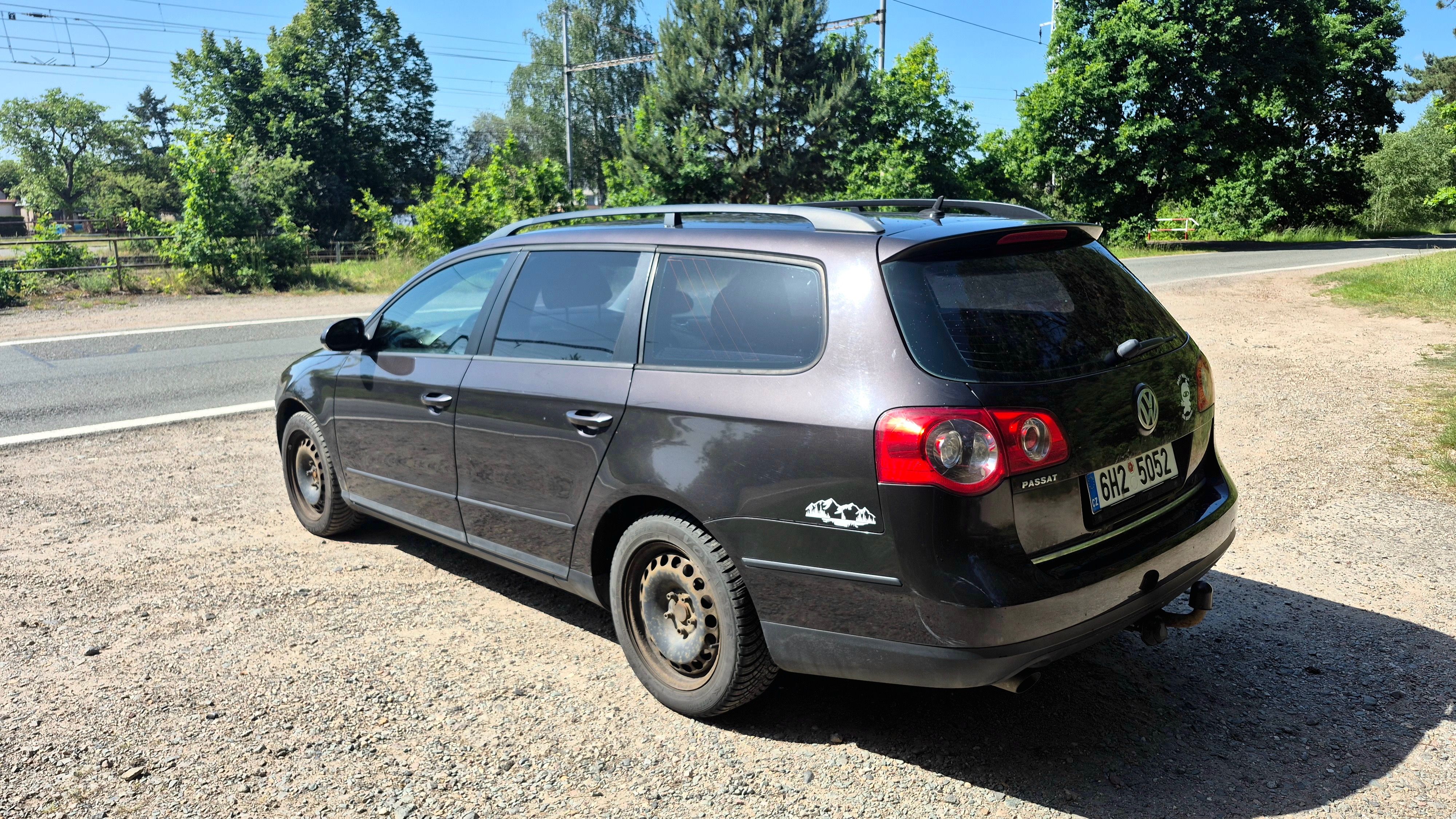 Volkswagen Passat, Volkswagen Passat B6 1.6 MPI - fotka 2