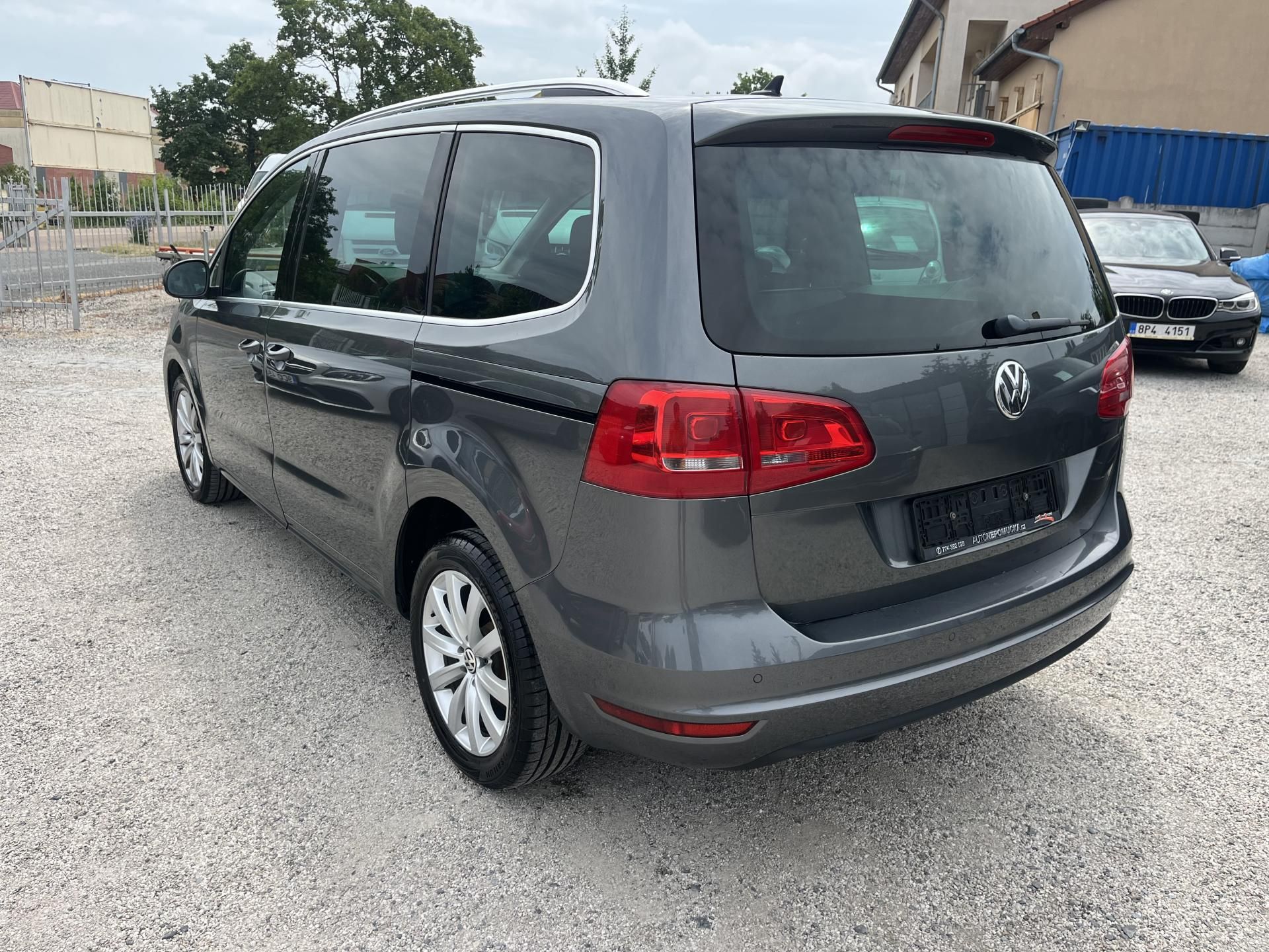 Volkswagen Sharan, 2.0TDi 130Kw DSG 6míst Tažné - fotka 5