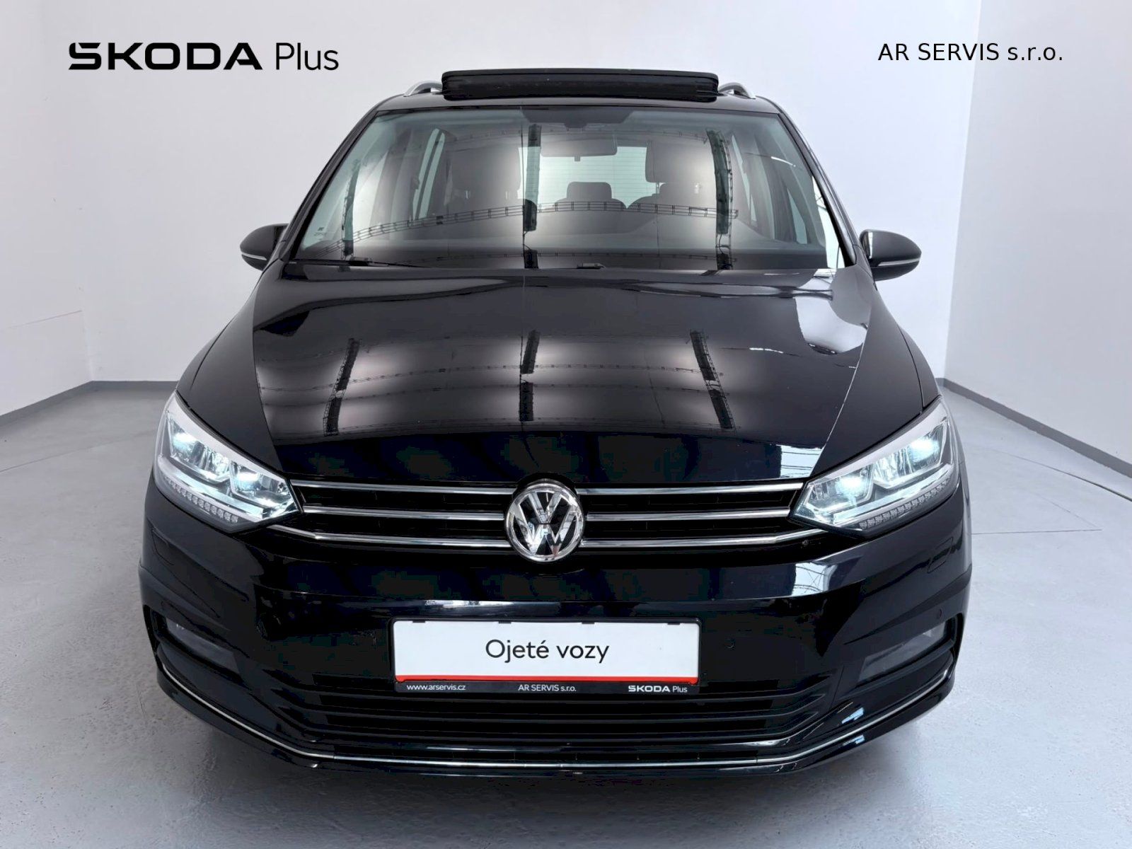 Volkswagen Touran, Highline 2.0TDI/110kW 6MP - Pa - fotka 4
