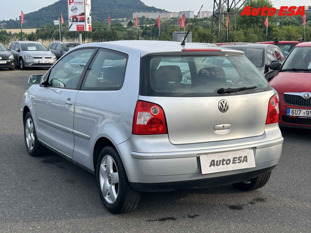 Volkswagen Polo, 1.4 MPi,šíbr,el. okna - fotka 6