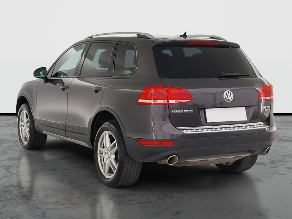 Volkswagen Touareg, 3.0 TDI, Exclusive, 4X4 - fotka 4