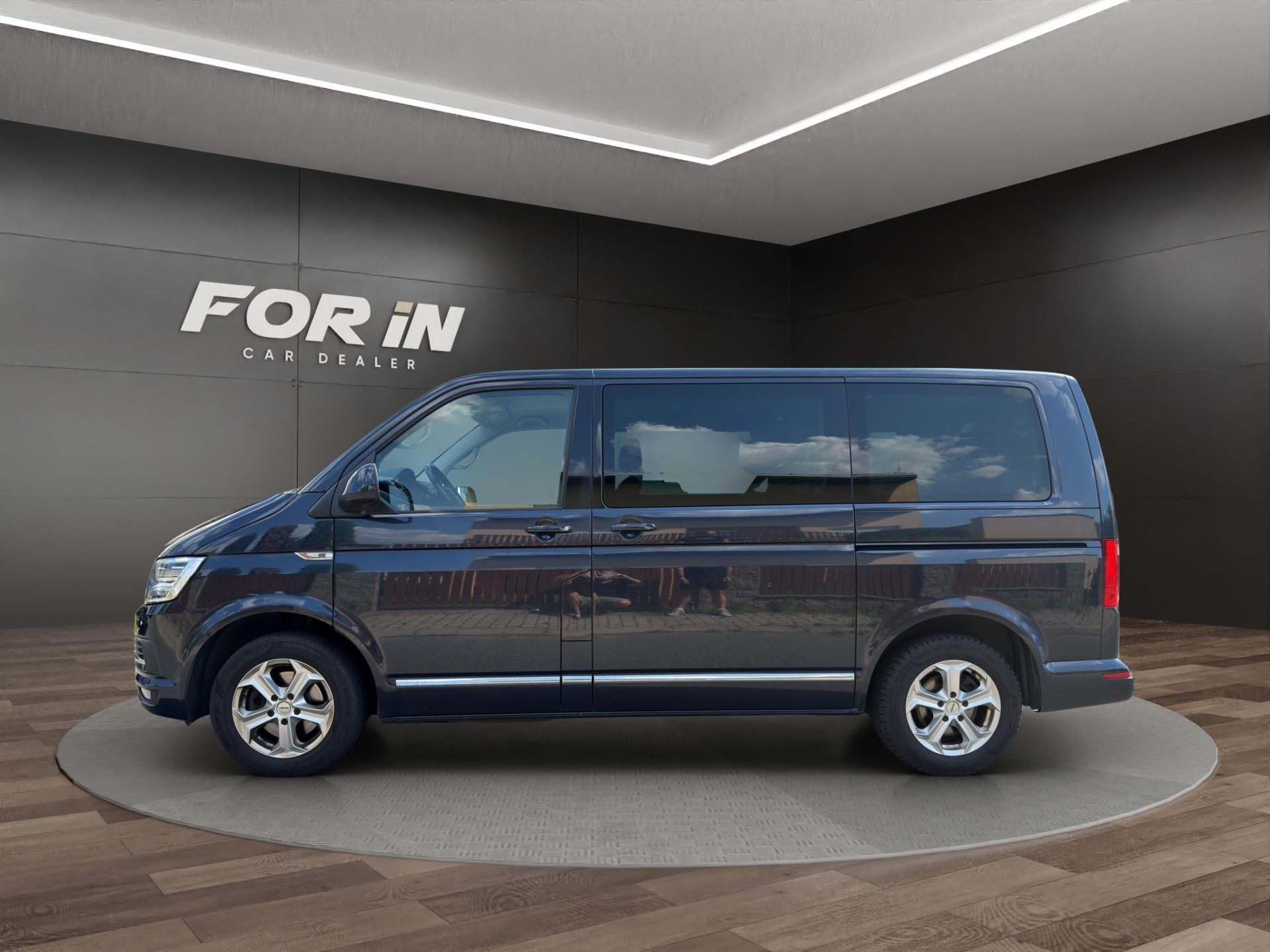Volkswagen Multivan, DSG 110KW GENARATION SIX - fotka 3