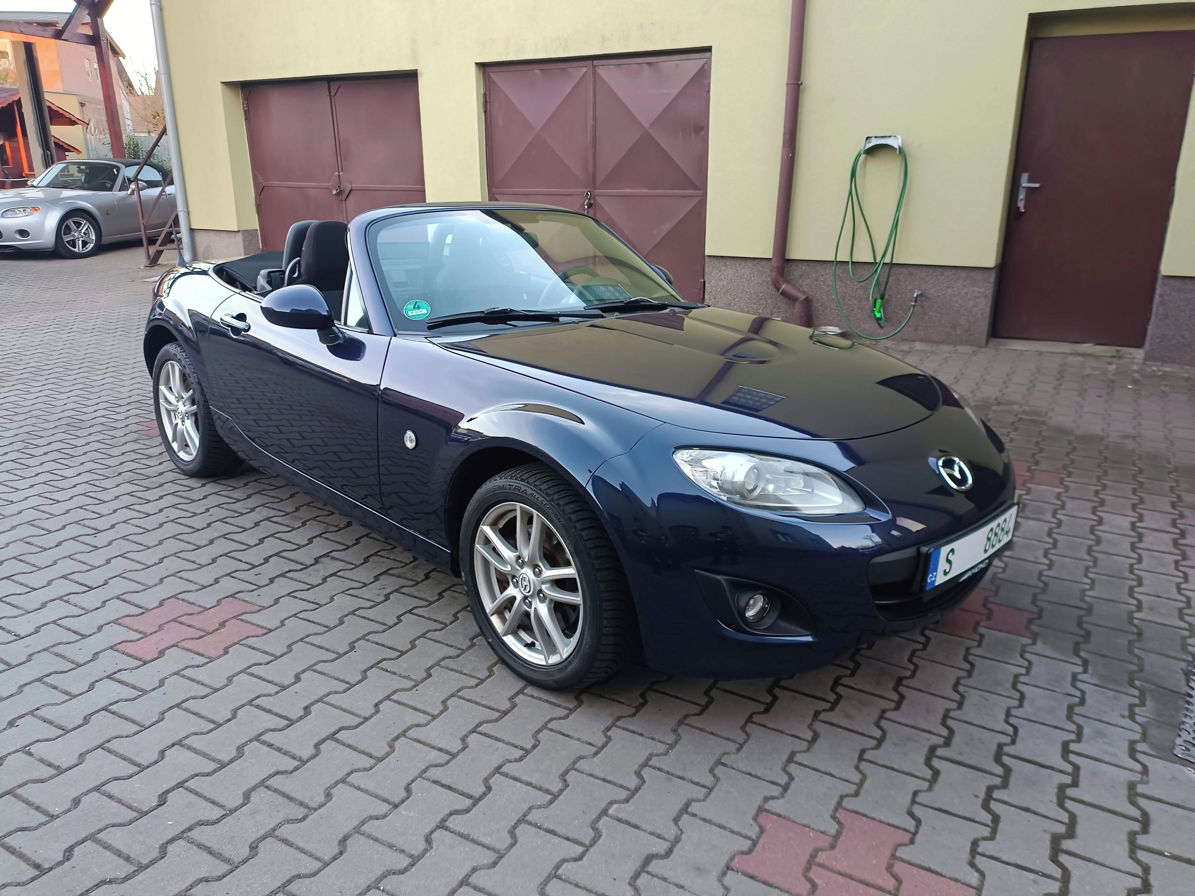 Mazda MX-5, Mx-5 1.8i 93 kW Miata - fotka 6