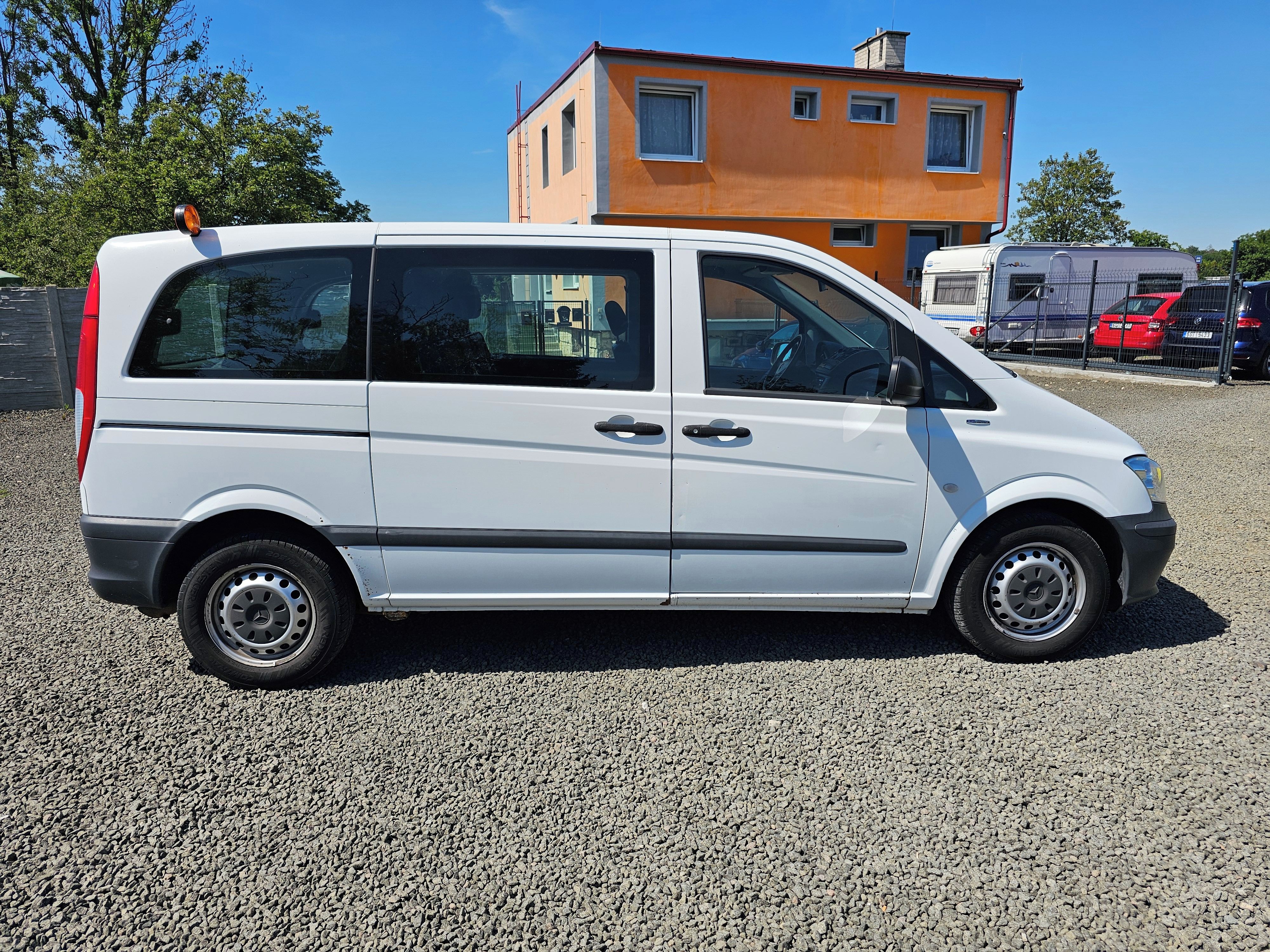 Mercedes-Benz Vito, 2.2 CDI, 9 míst, druhá kola - fotka 4