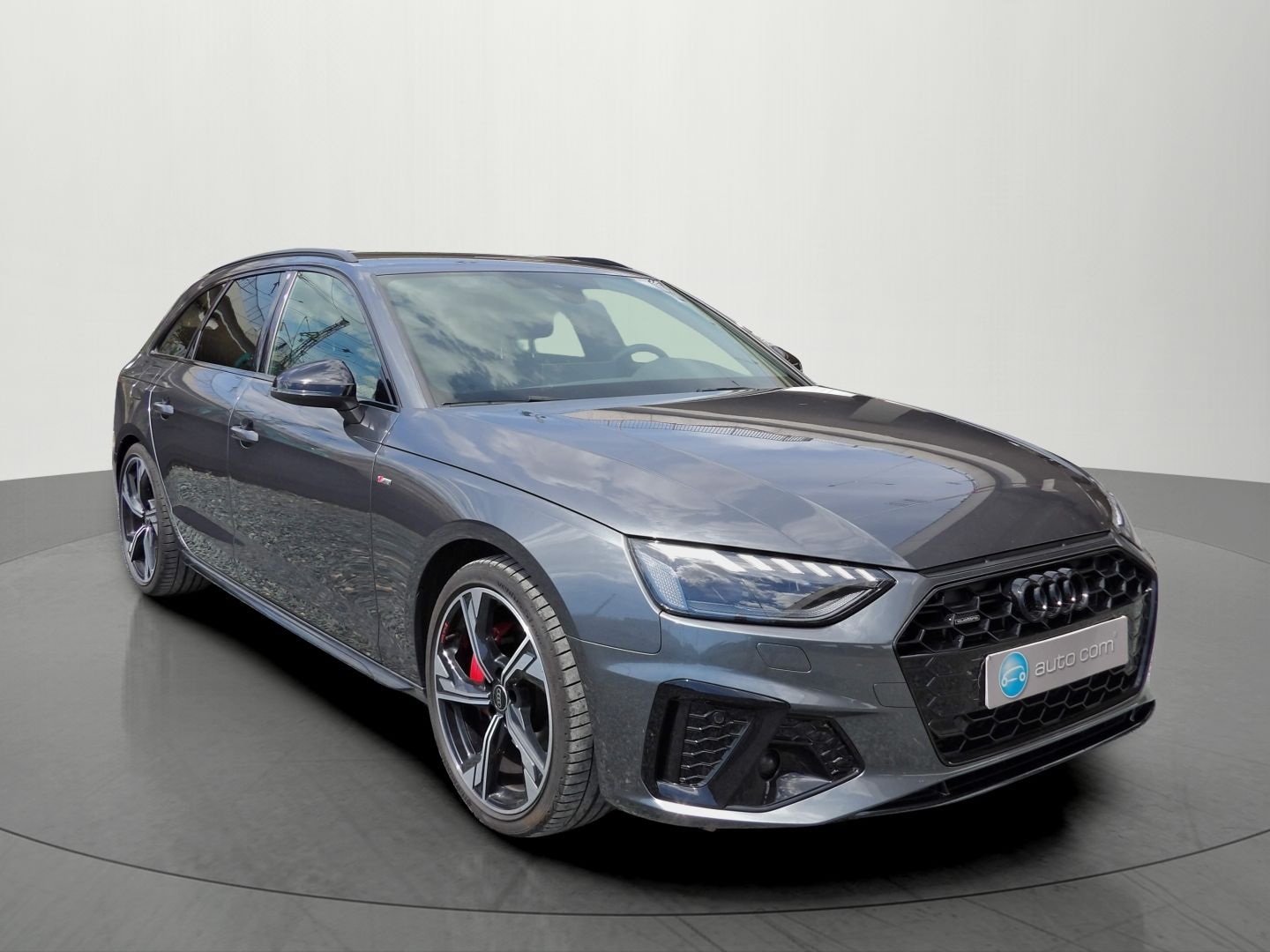 Audi A4, 40TFSI quattro Competition+ ČR - fotka 6