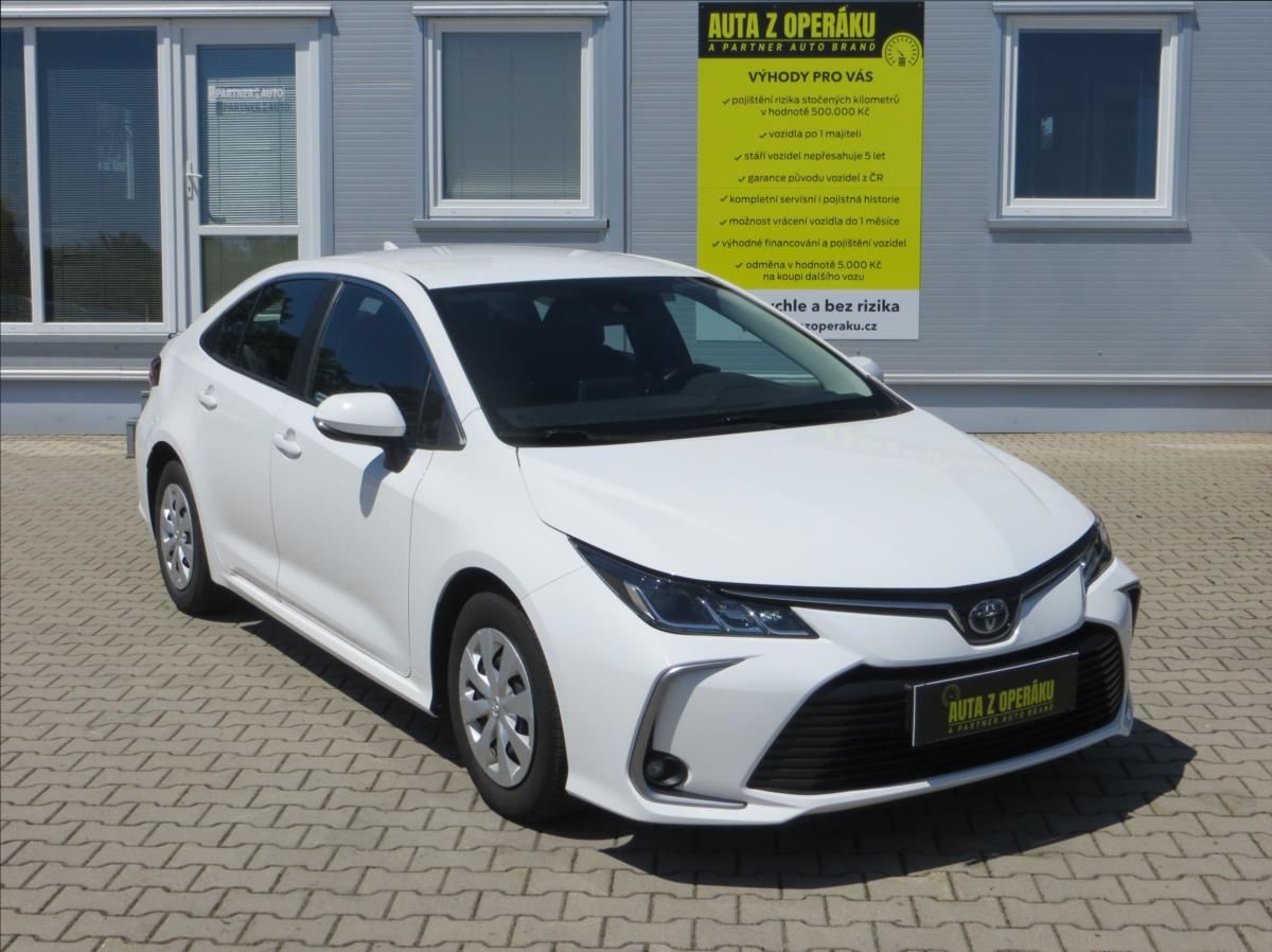 Toyota Corolla, 1,8 Hybrid Active e-CVT ČR