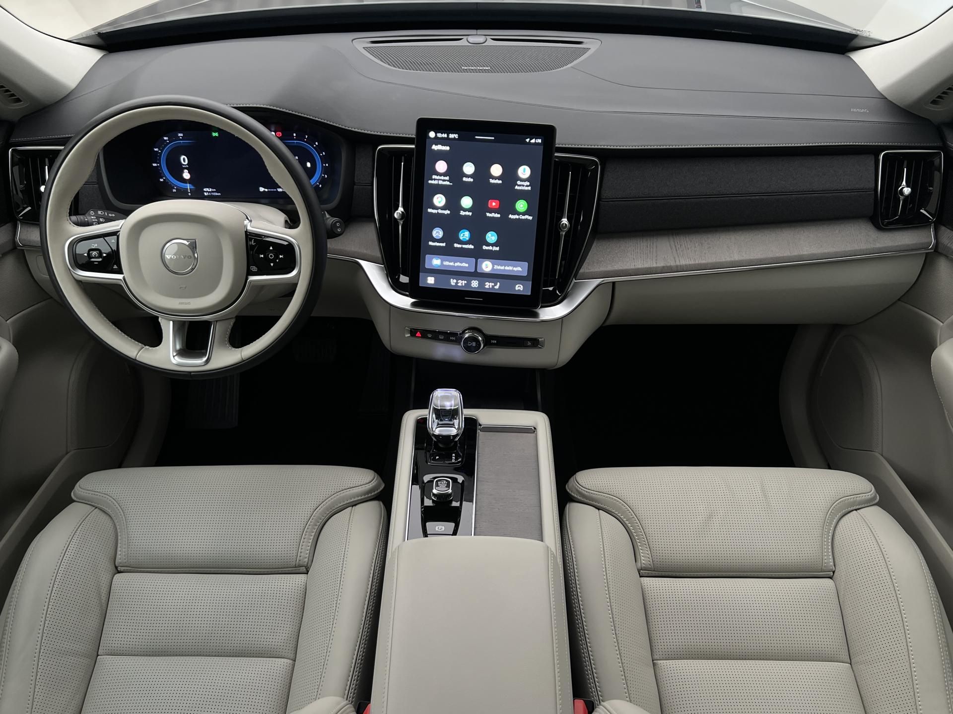 Volvo XC90, B5 AWD BRIGHT PLUS 7 MÍST - fotka 2
