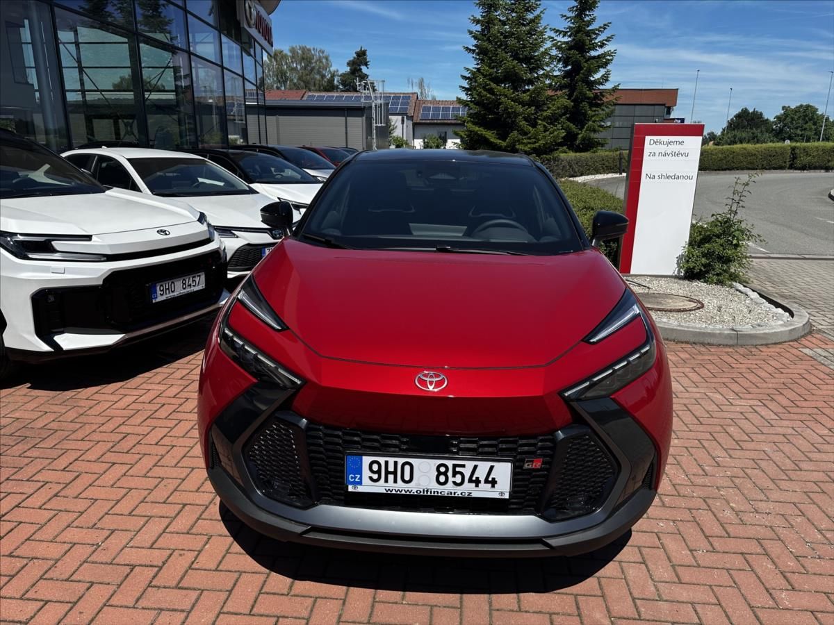 Toyota C-HR, 1,8 GR Sport - fotka 3