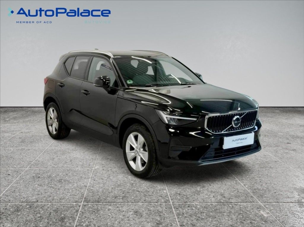 Volvo XC40, 2,0 B3 Core Blis,Bezklíč - fotka 3