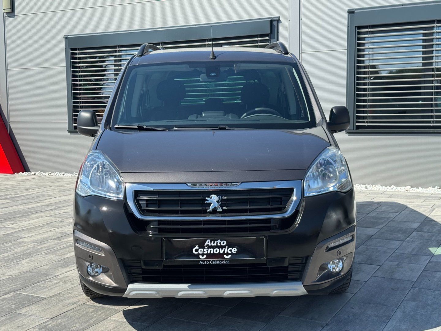 Peugeot Partner Tepee, Outdoor 1.6 HDi 88kW - fotka 2