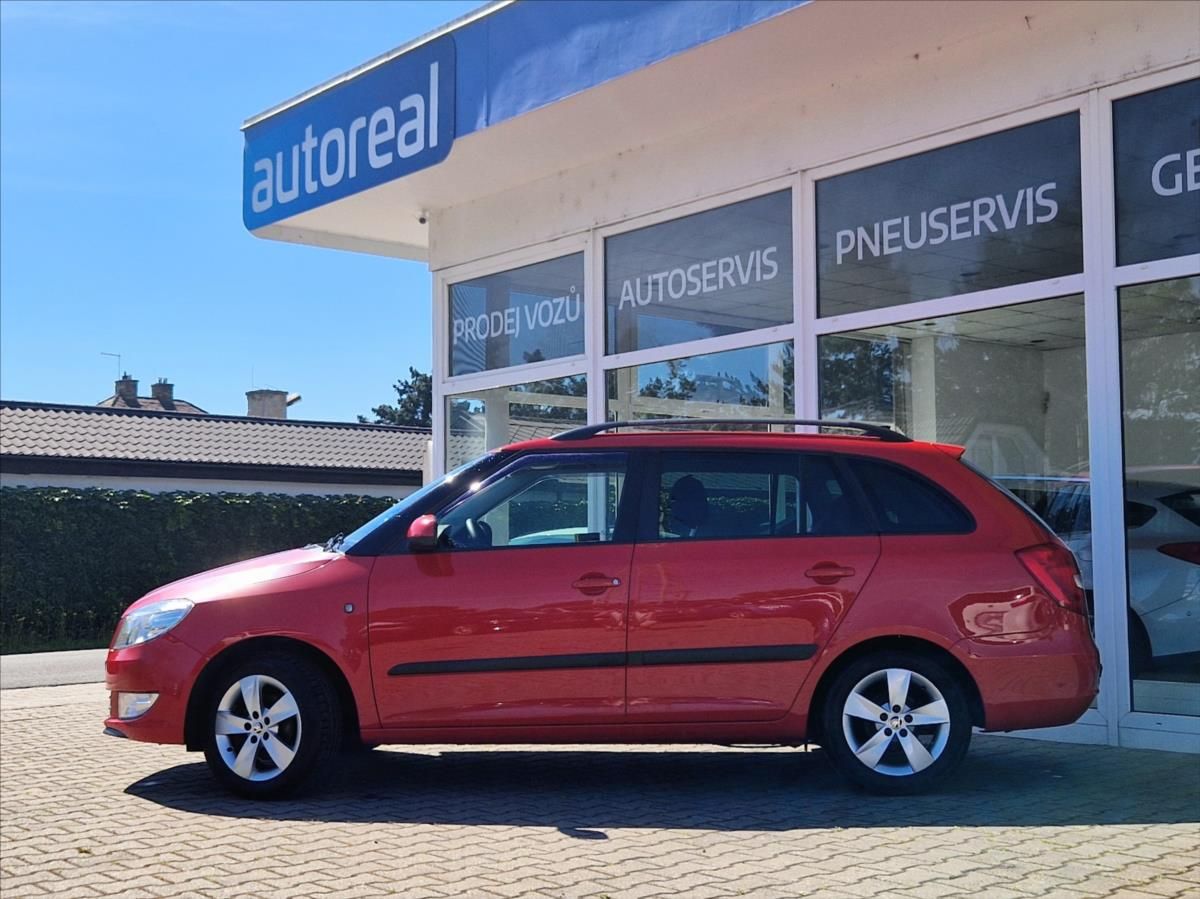 Škoda Fabia, 1,2 TSI STŘE.OKNO KLIMA ZIMAKY - fotka 2