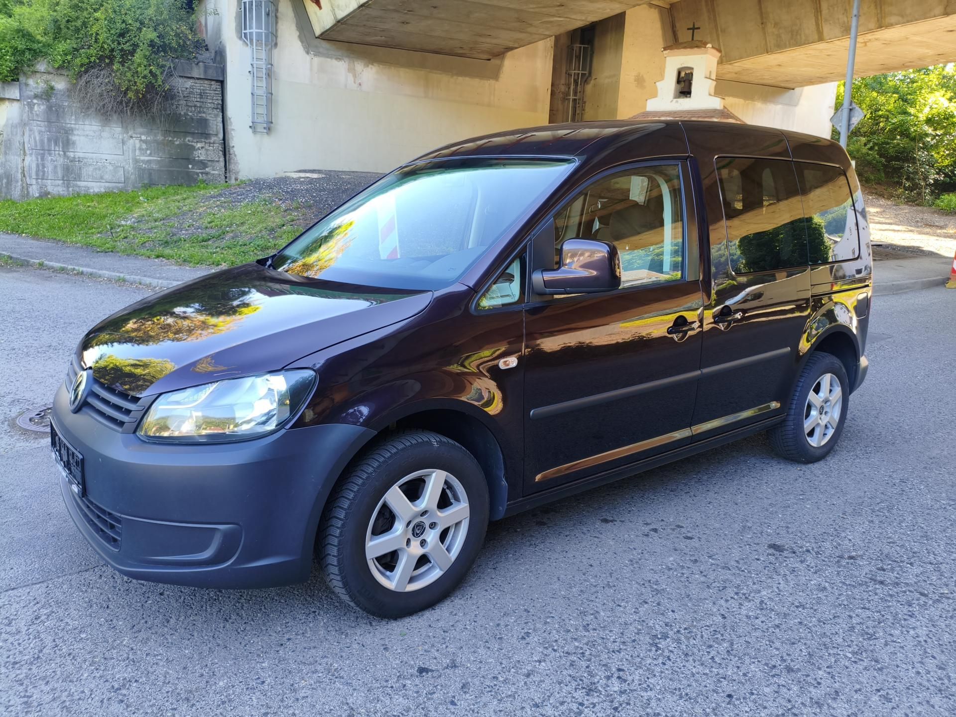 Volkswagen Caddy, 1,2 TSI Trend 7 míst