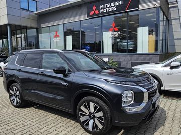 2,4 PHEV 4x4  INSTYLE