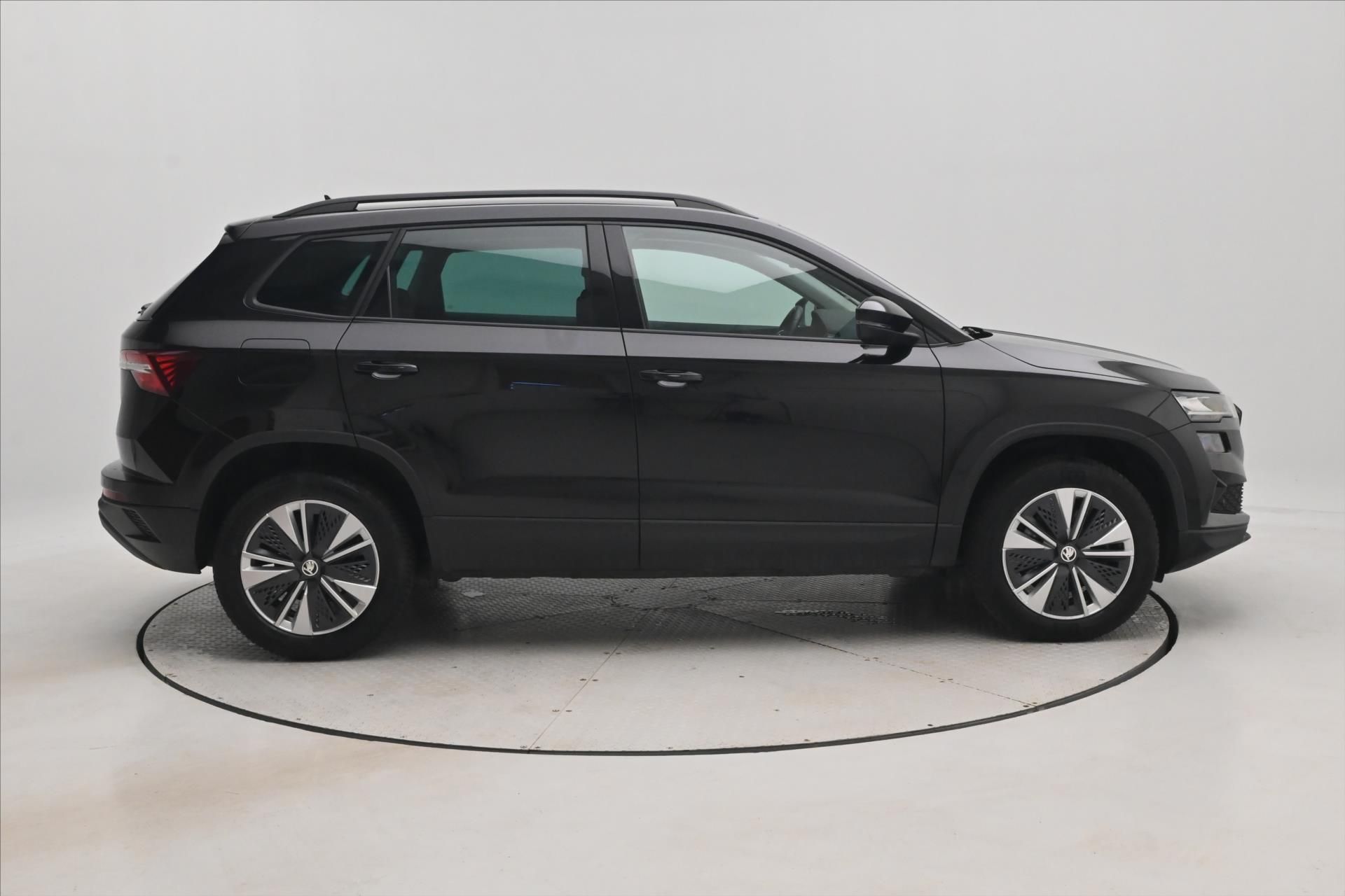 Škoda Karoq, 2,0 TDI 85kW DSG Business Záru - fotka 4