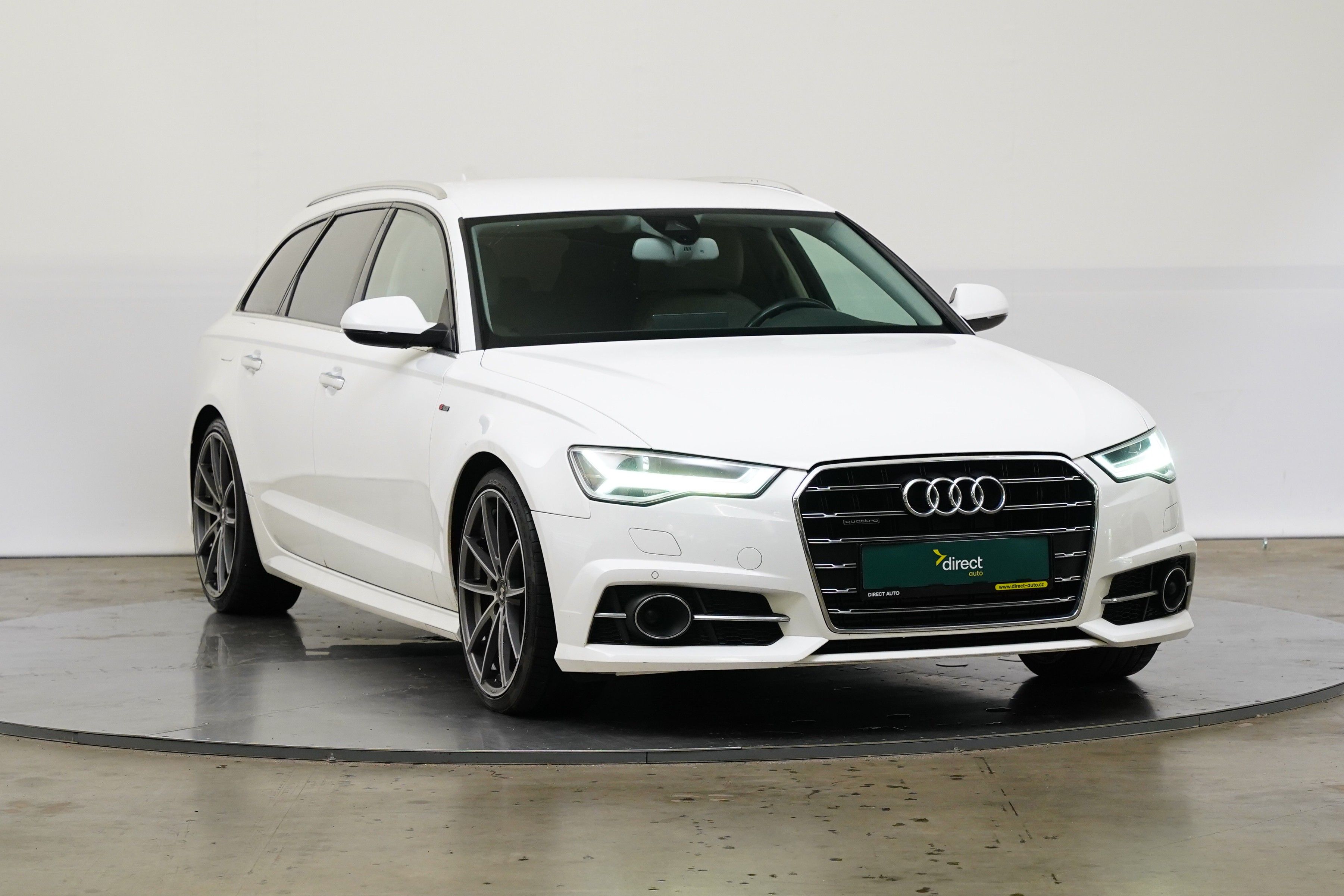 Audi A6, 3.0 TDI V6 200 kW quattro - fotka 3