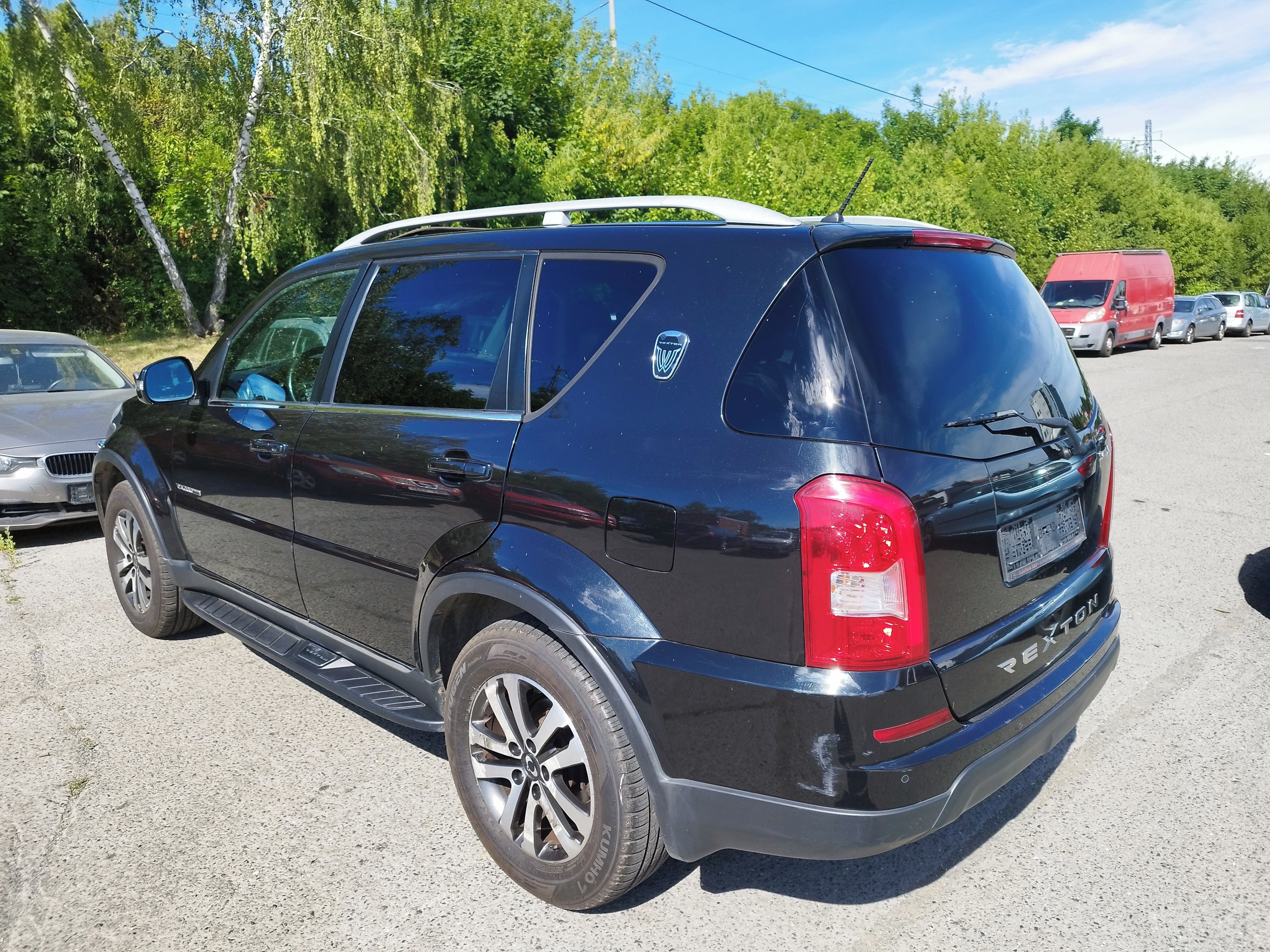 SsangYong Rexton, 2.0-XDi-vadná spojka,pojízdné - fotka 3