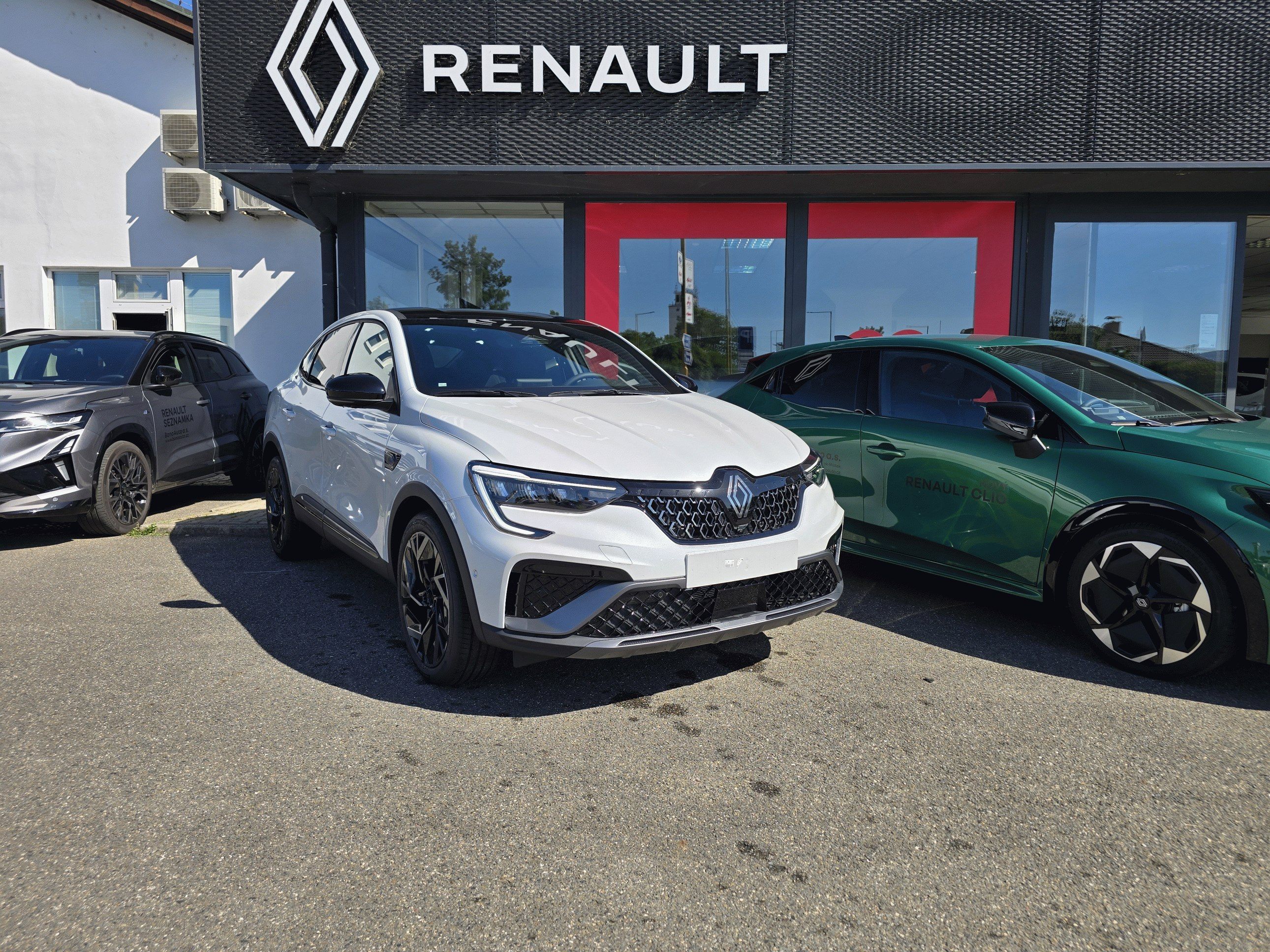 Renault Arkana, esprit Alpine full hybrid E-Te - fotka 2