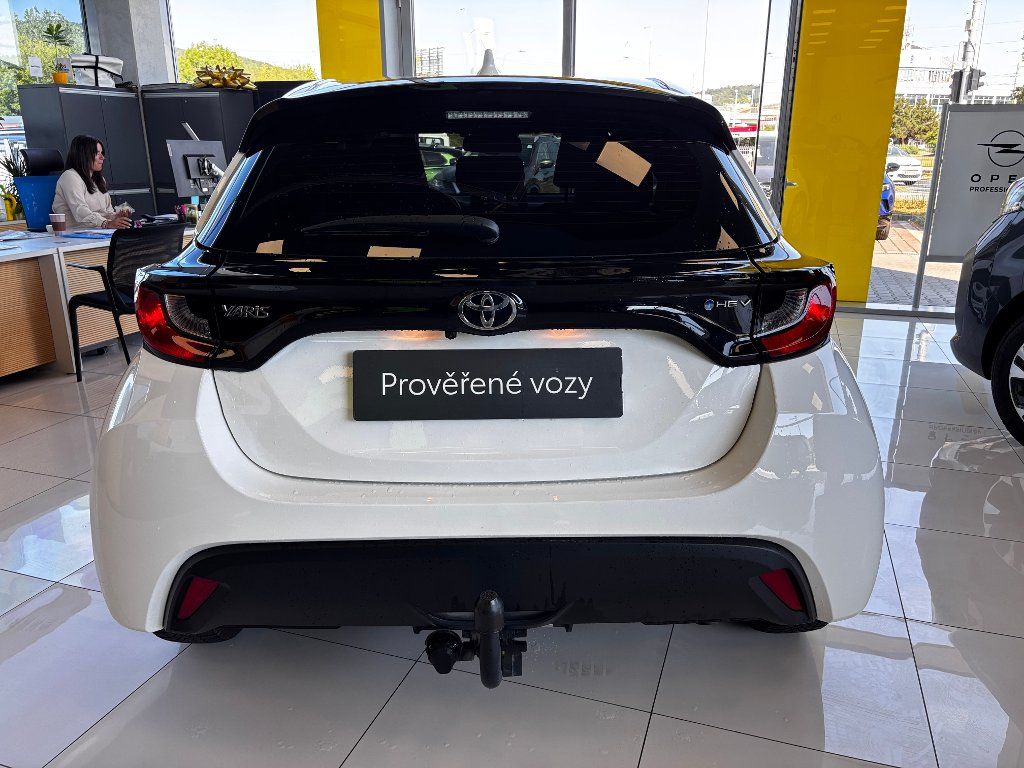 Toyota Yaris, 1.5HEV 68kW 2024 - fotka 4