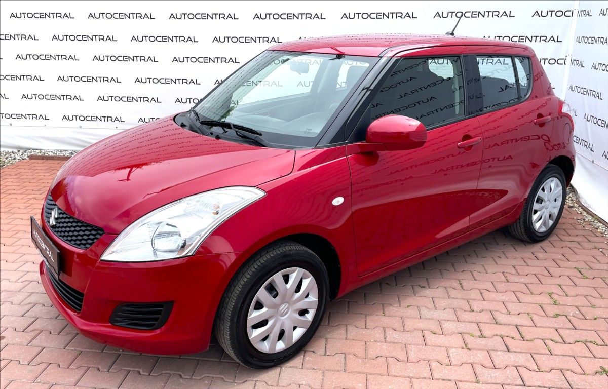 Suzuki Swift, 1,2 i,4x4,STK 6/28, serv.kn. - fotka 3