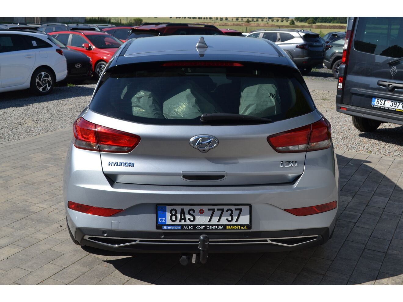Hyundai i30, 1.0T-GDI SMART ALU16 - fotka 4