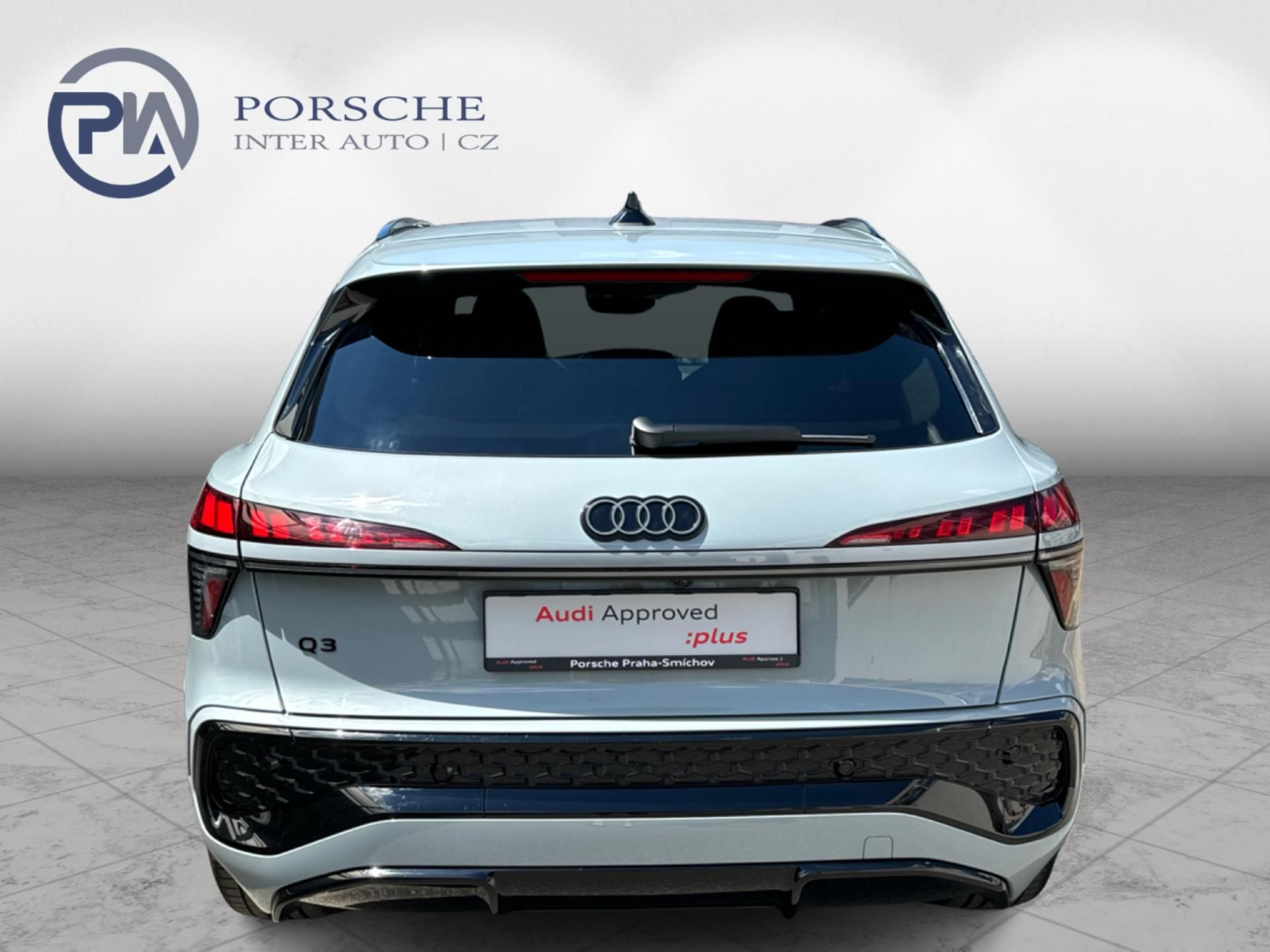 Audi Q3, 2.0 TDI 110 kW Sline - fotka 5