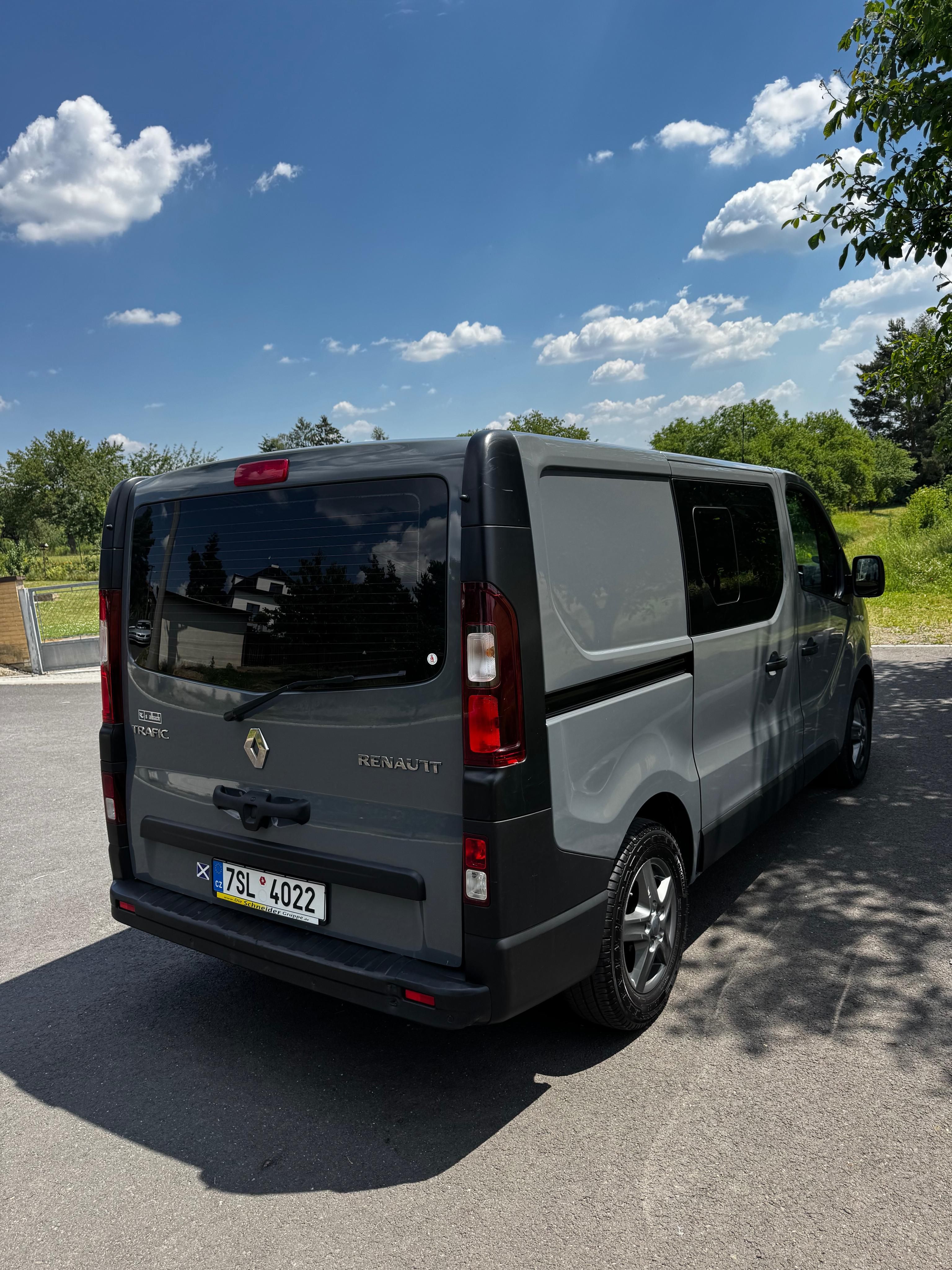 Renault Trafic, 2.0 dCi 107kW Automat - fotka 6