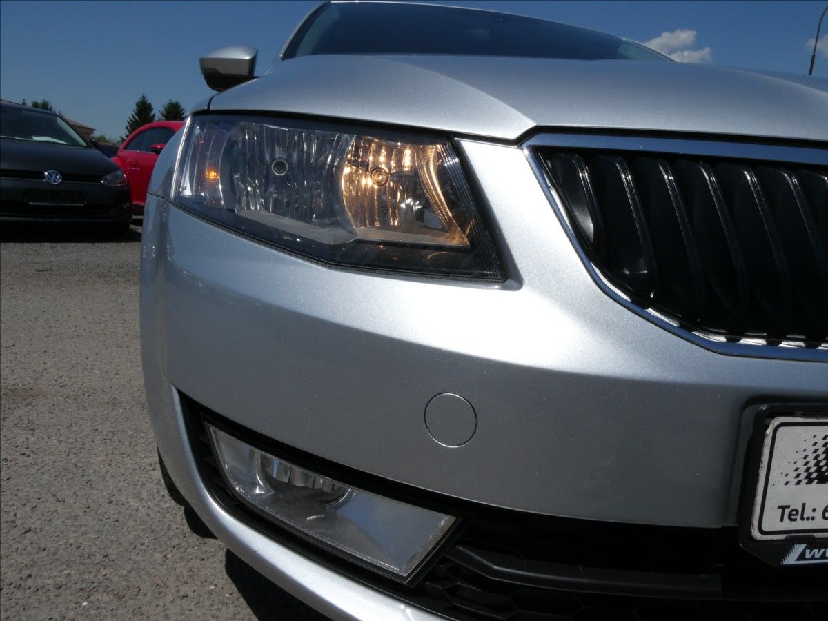 Škoda Octavia, 1,4 TSi 103kW DSG 1.majitel - fotka 5