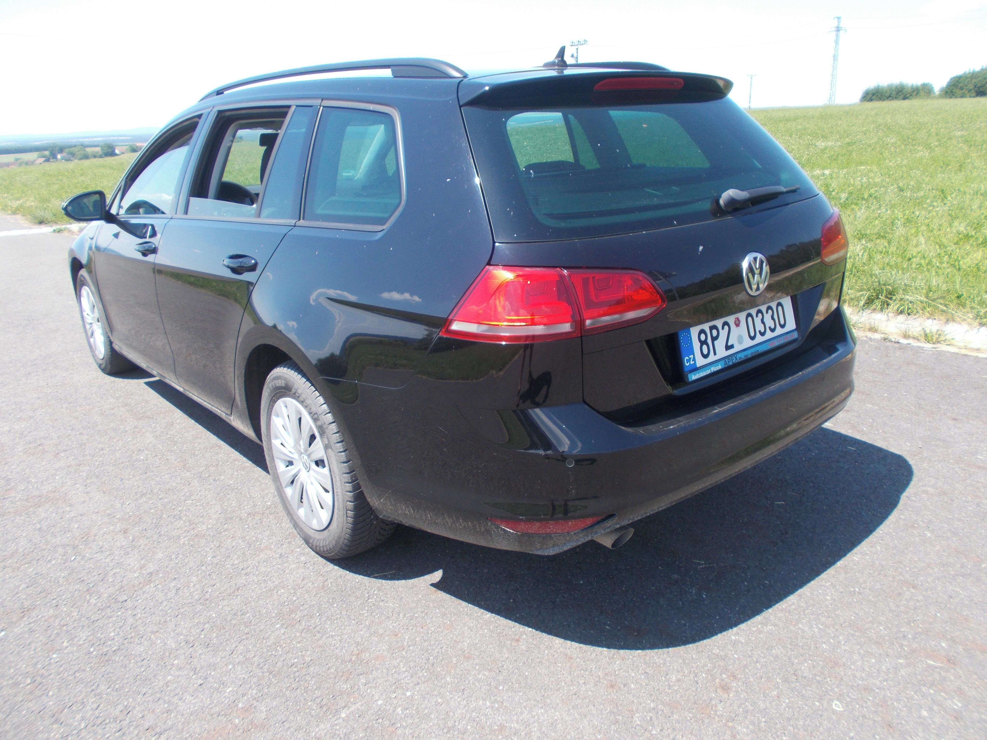Volkswagen Golf, 1,6 TDI 81KW - fotka 3