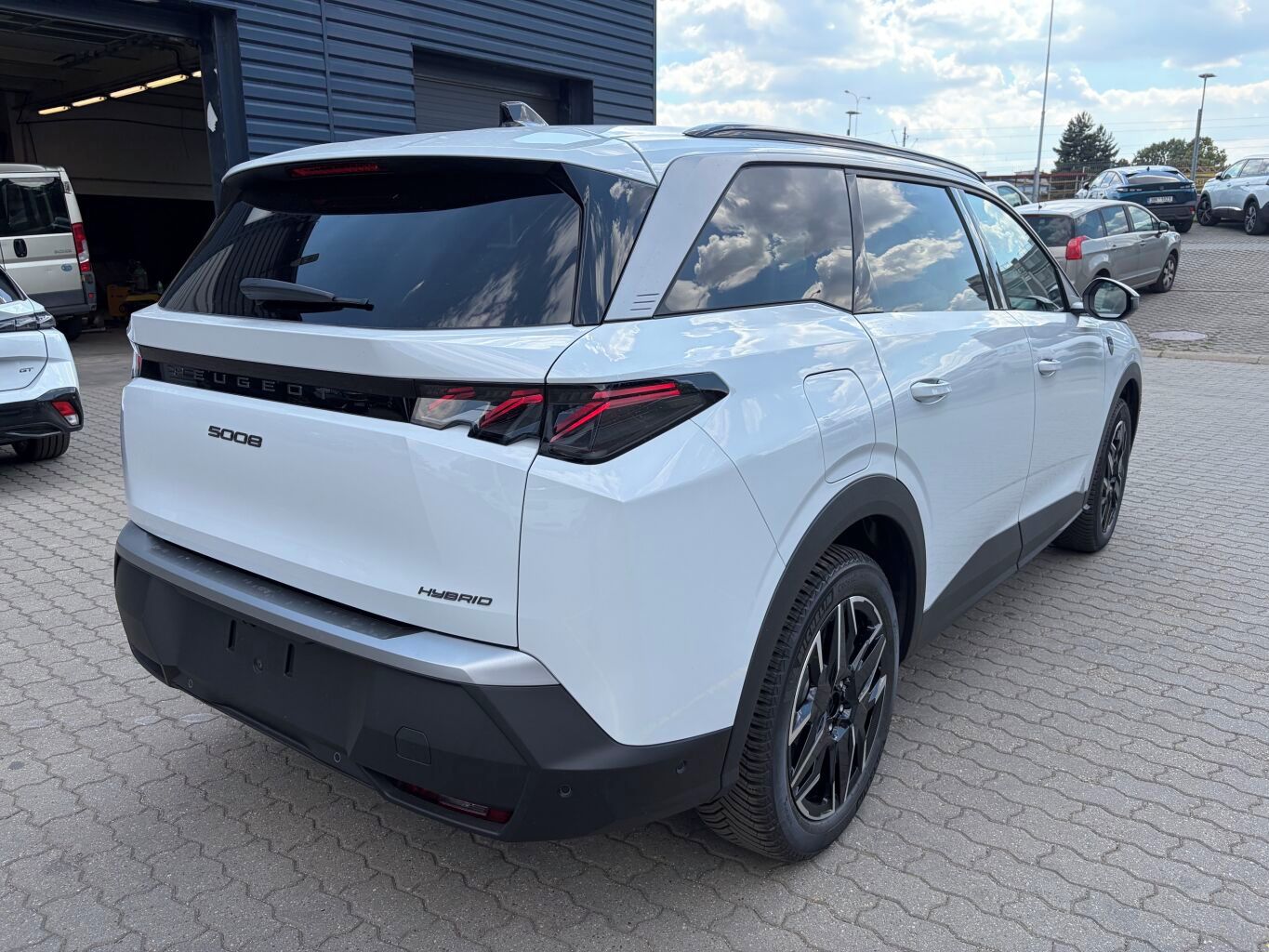 Peugeot 5008, GT Hybrid 145 e-DCS6- - KAMERY - fotka 3
