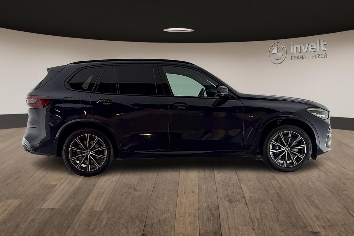 BMW X5, xDrive40d - fotka 2