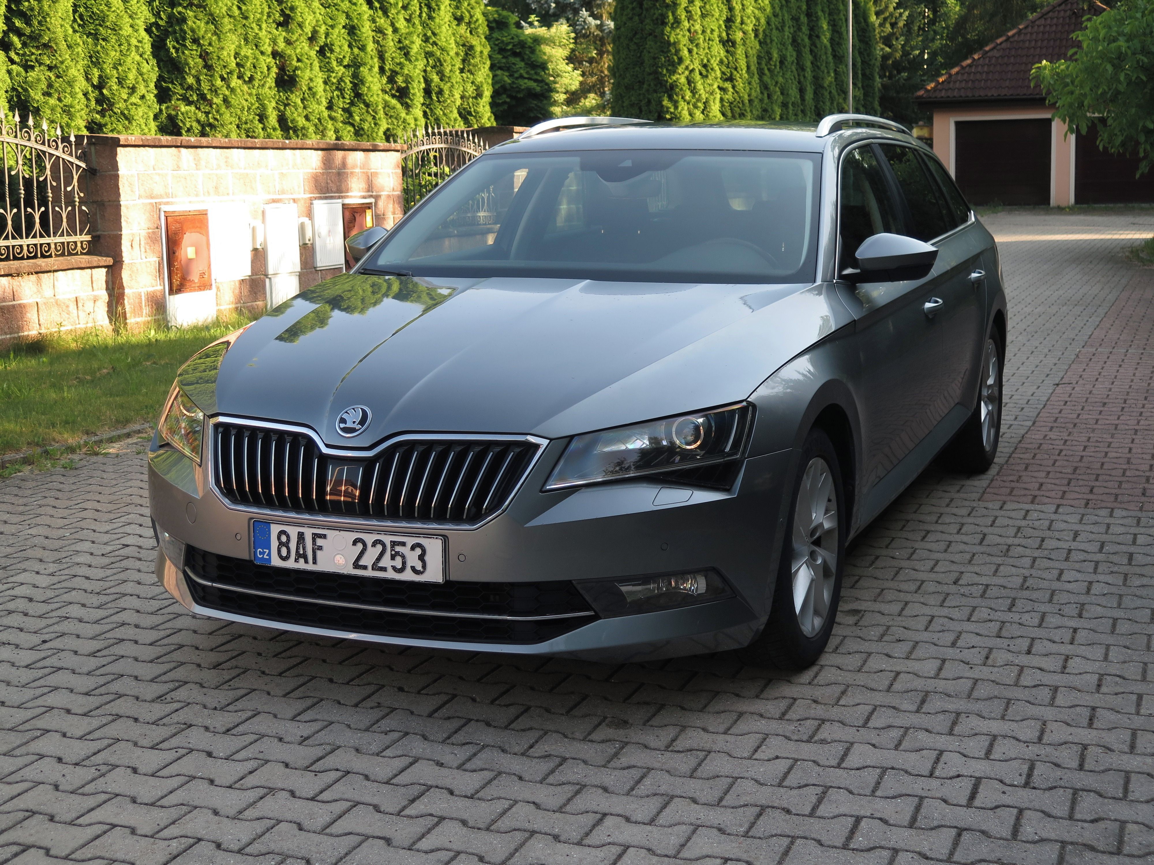Škoda Superb, TDI - STYLE - PO SERVISU