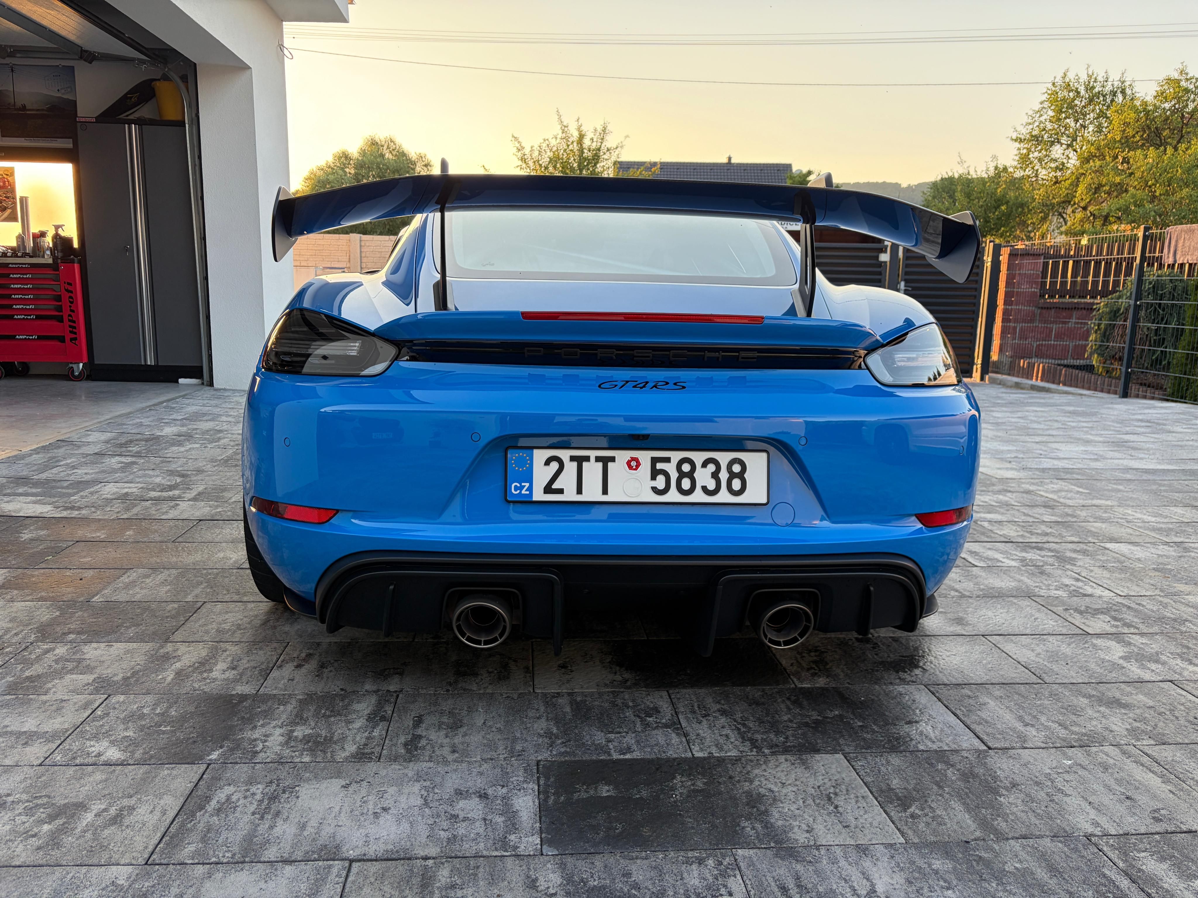 Porsche Cayman, GT4 RS - fotka 5