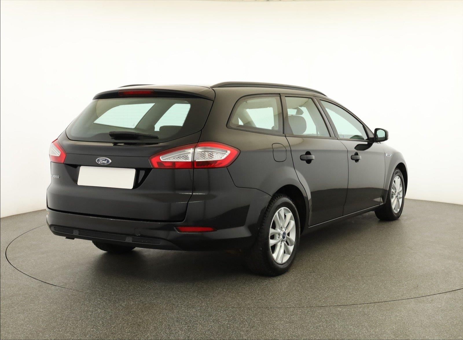 Ford Mondeo, 2.0 TDCi, Xenony - fotka 5