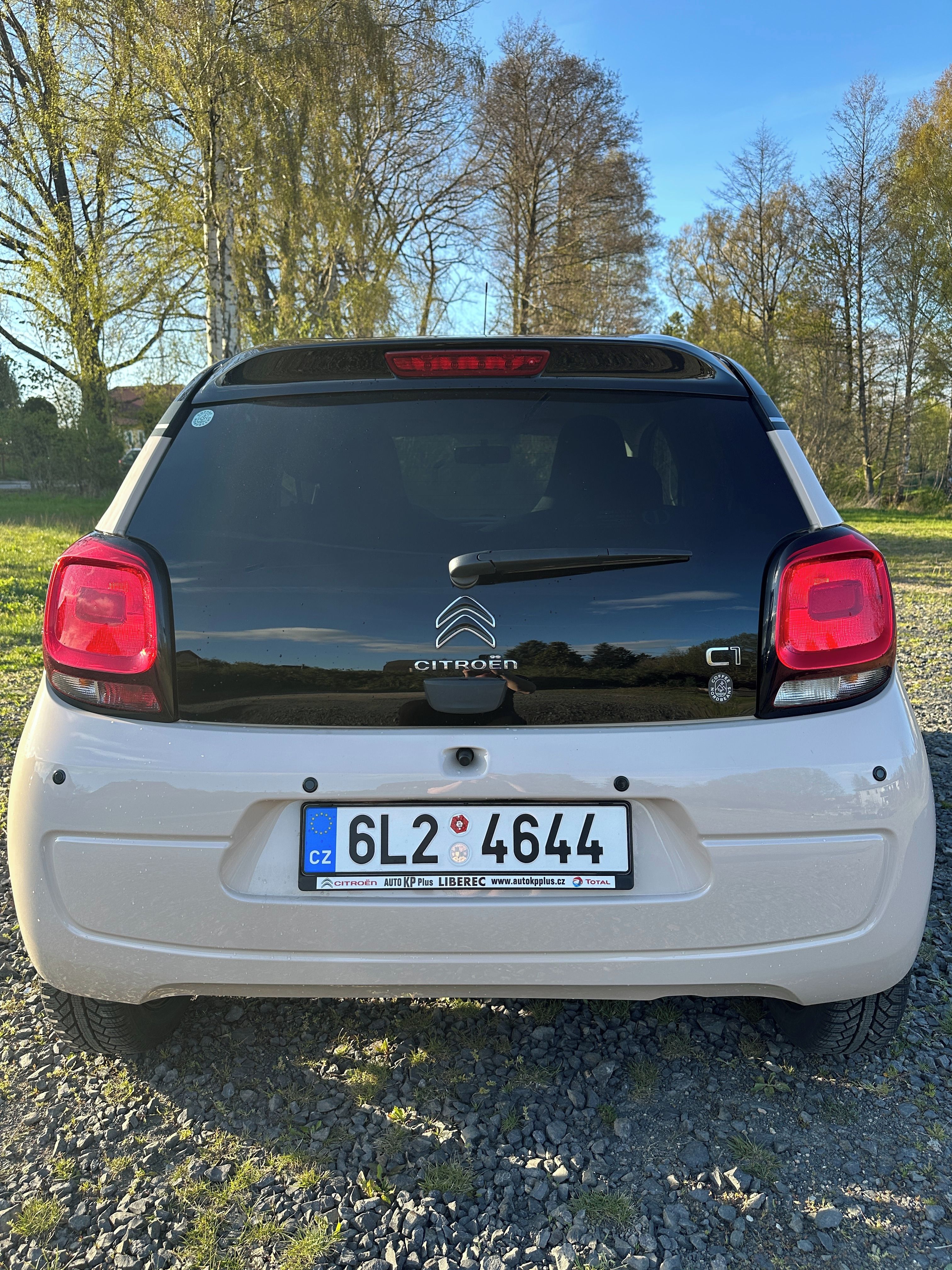 Citroën C1, 1. maj, TOP stav, serviska - fotka 5