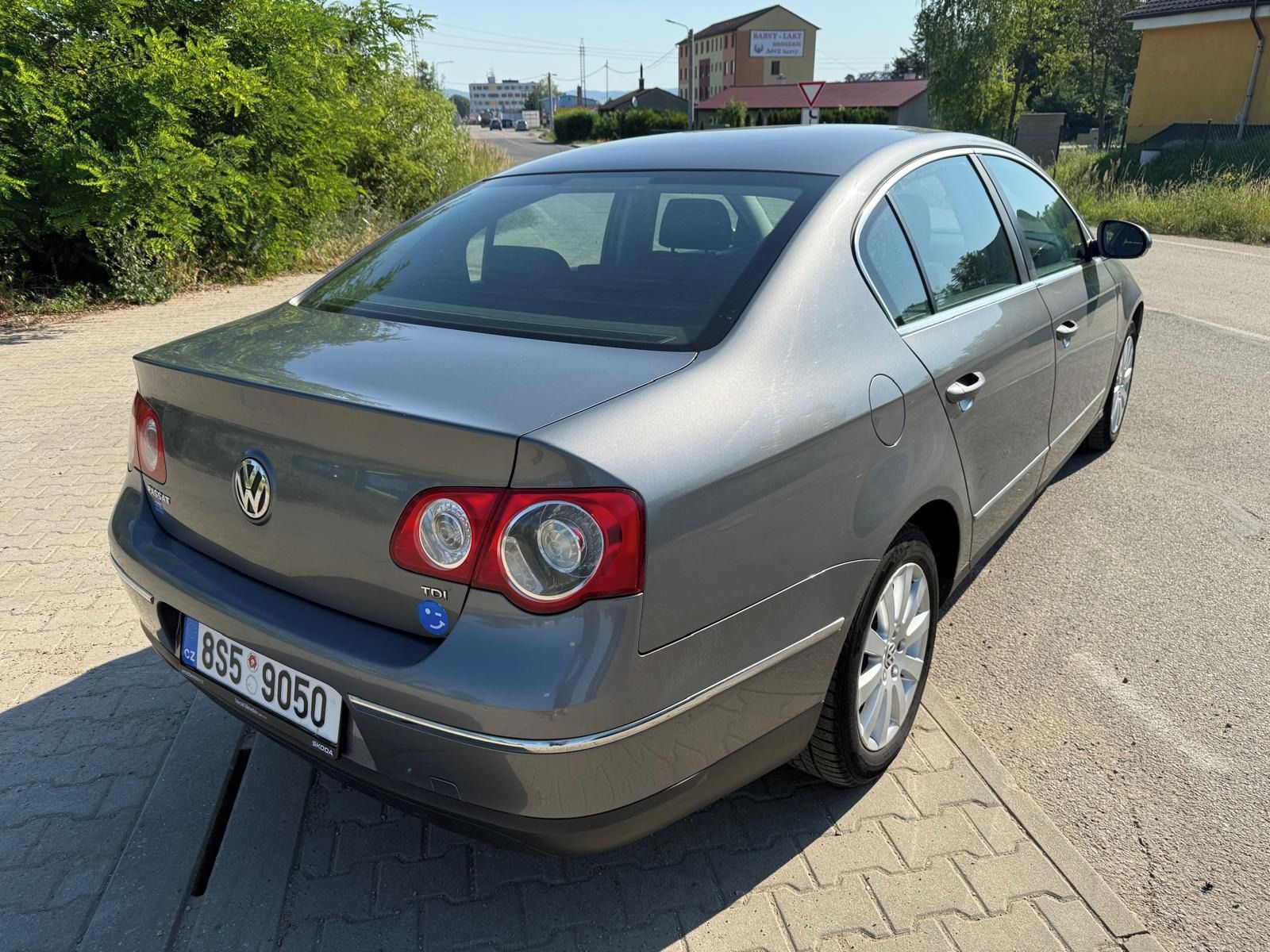 Volkswagen Passat, 1.9TDi 77kW - fotka 5