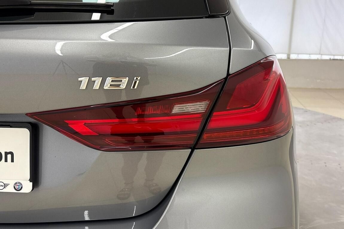 BMW Řada 1, 118i - fotka 4