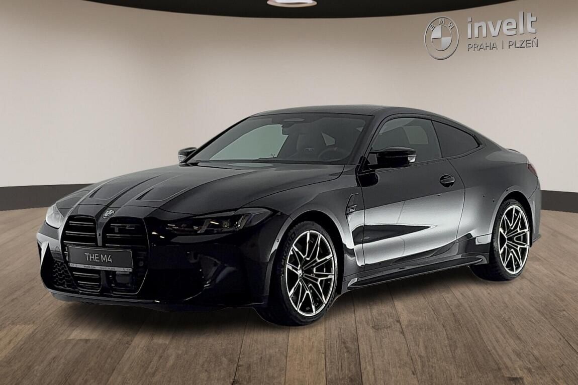 BMW M4, Competition