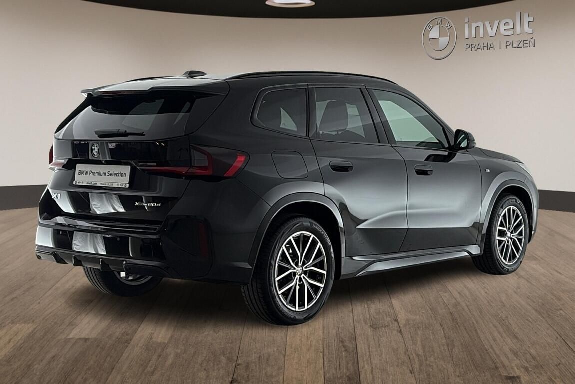 BMW X1, xDrive20d - fotka 3