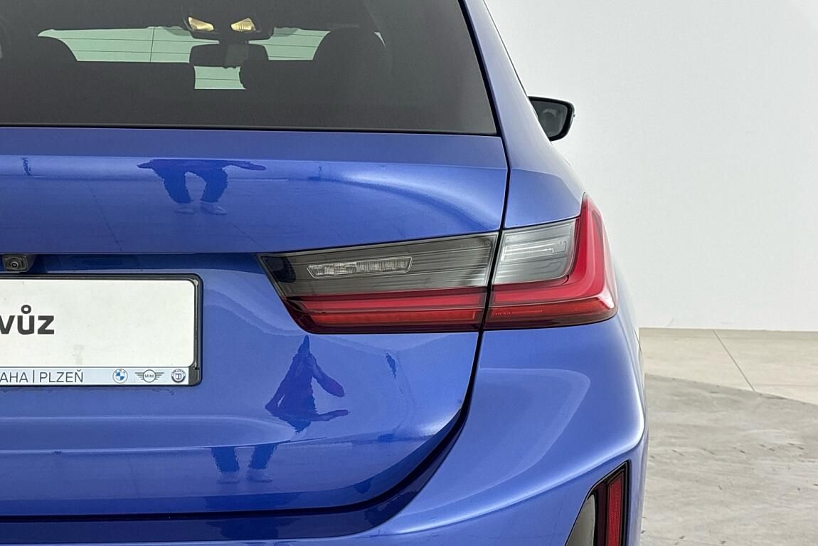 BMW Řada 3, řady 3 | 320d xDrive - fotka 5