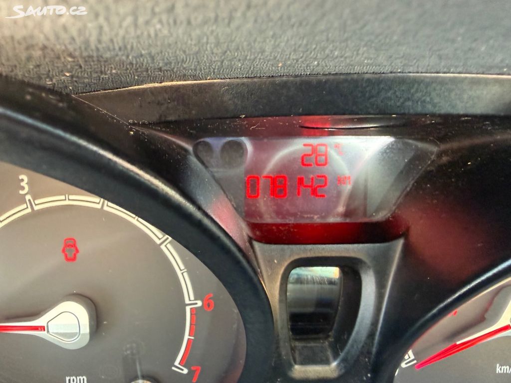 Ford Fiesta, 1,25, AC,JEN 78TIS KM,SERVISKA