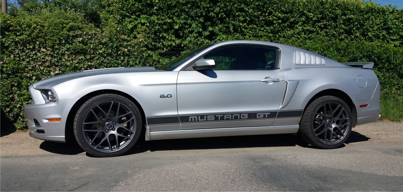 Ford Mustang - fotka 3